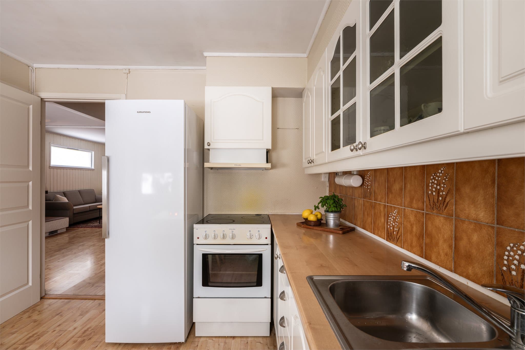 Rekkehuset ble oppført i 1978 og har standard fra samme år.