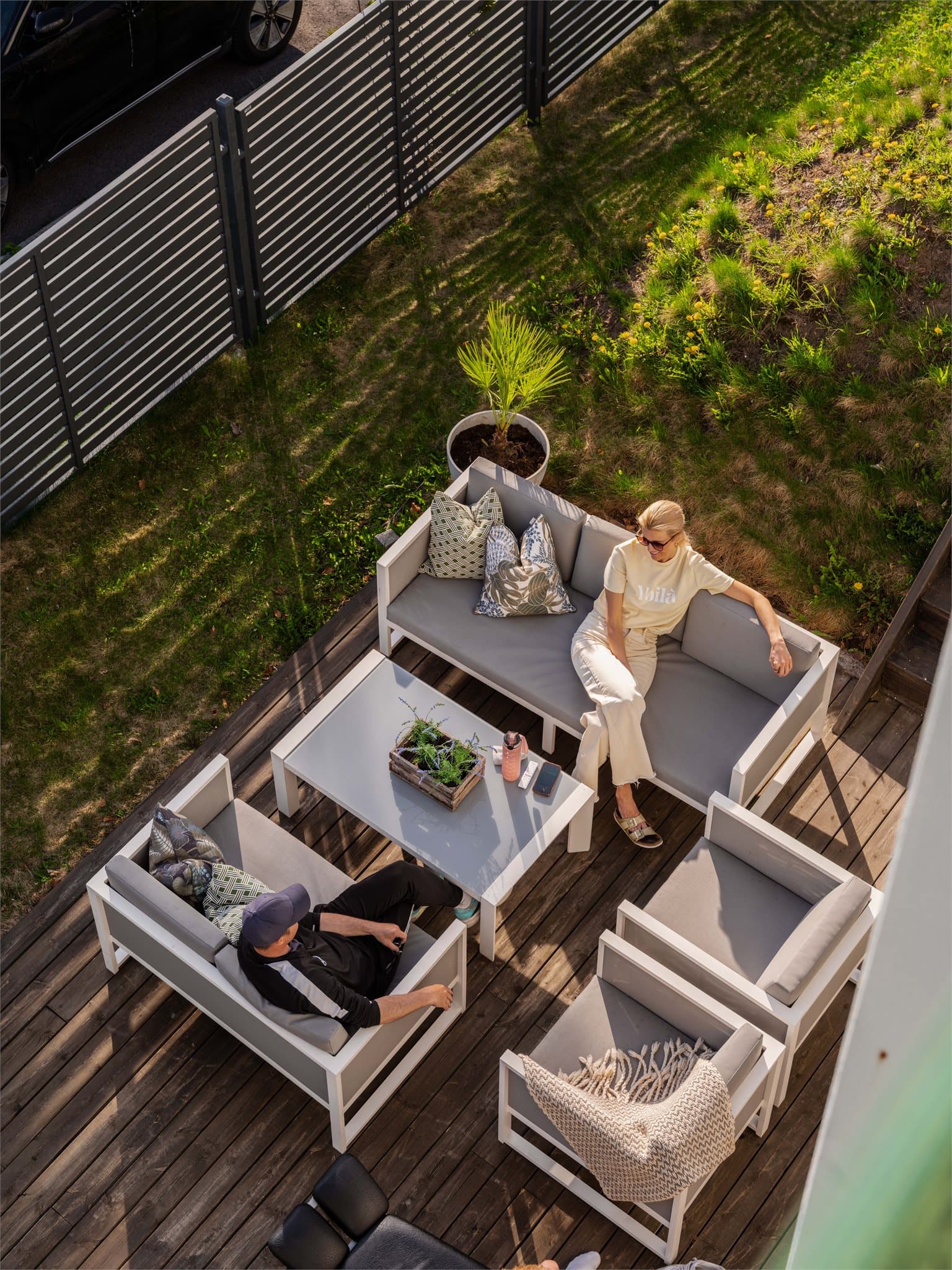 Et perfekt samlingspunkt for sommerdager i frodige omgivelser!