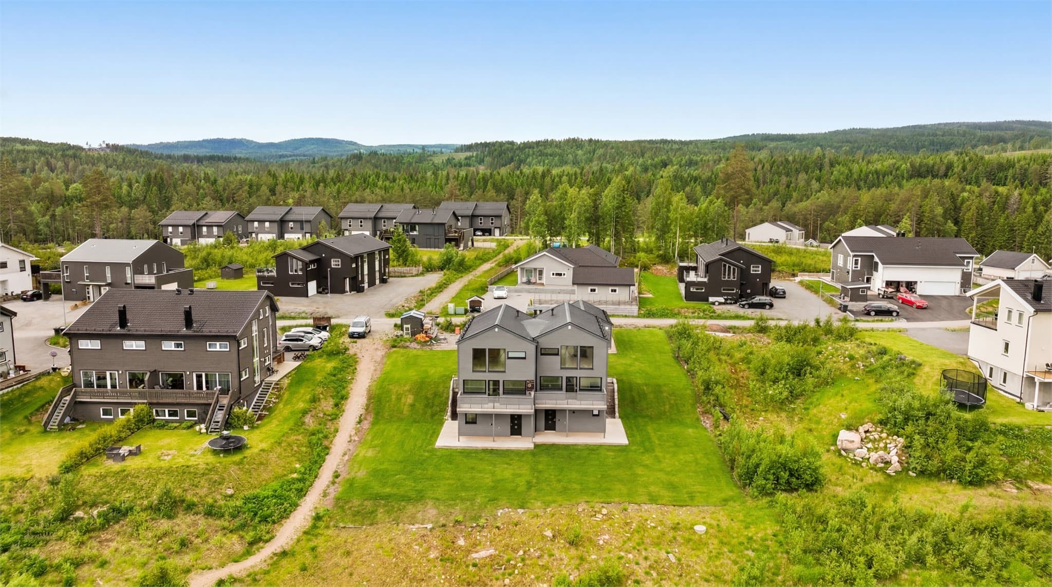 Friområde i forkant av boligen som ikke skal bebygges!