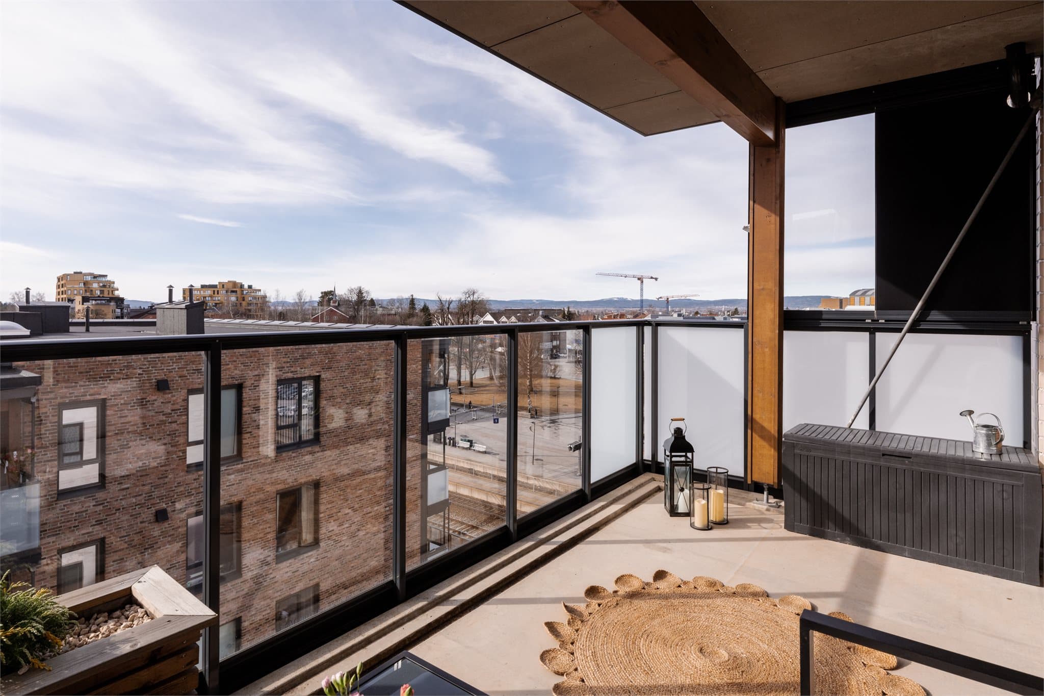 Emera Eiendomsmegling ønsker velkommen til Dampsaga Allé 44! Foto. Joakim Karlsen.