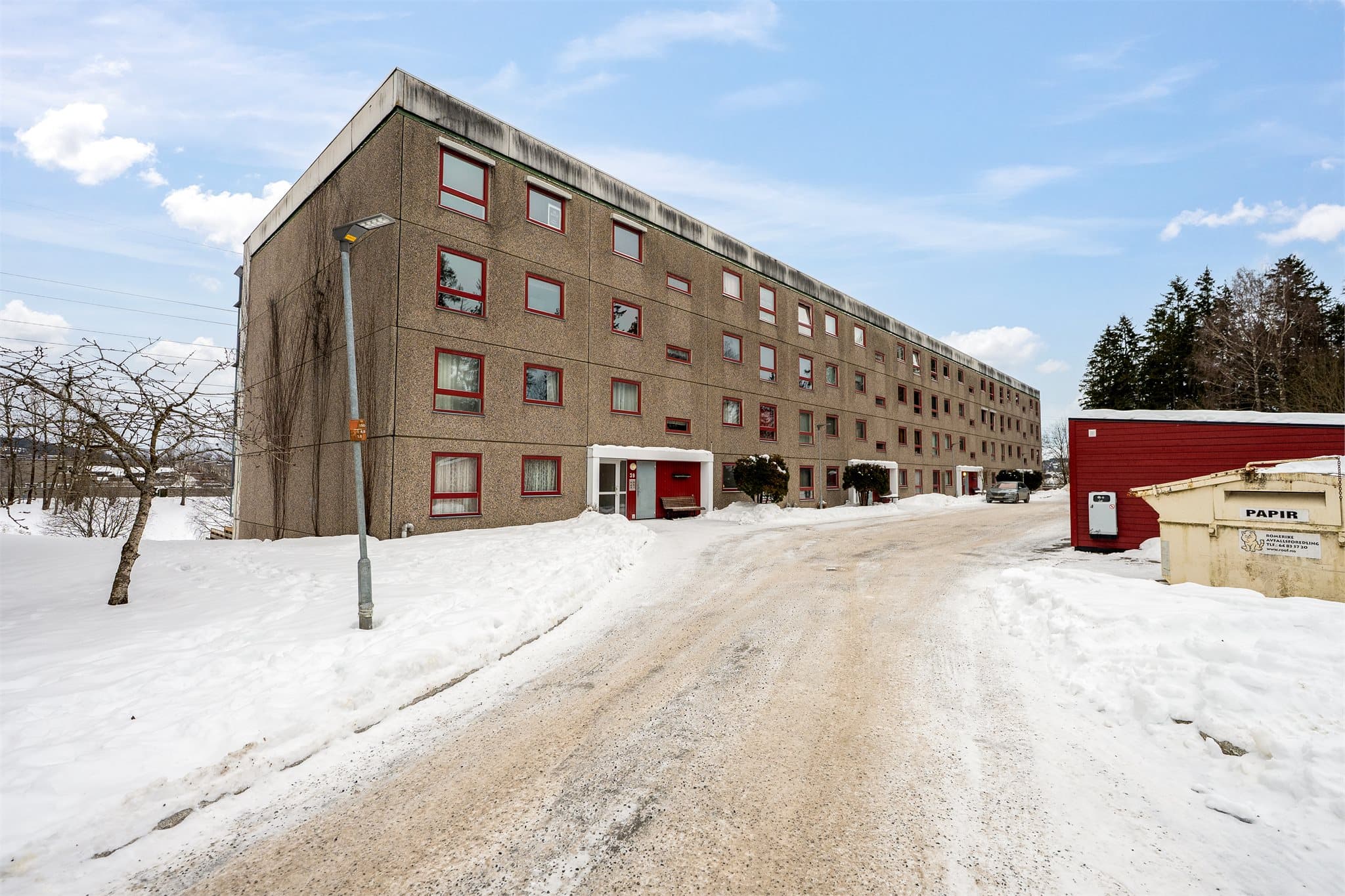 Her bor man med nærhet til skoler, barnehager, offentlig kommunikasjon og et rikt utvalg av servicetilbud.
