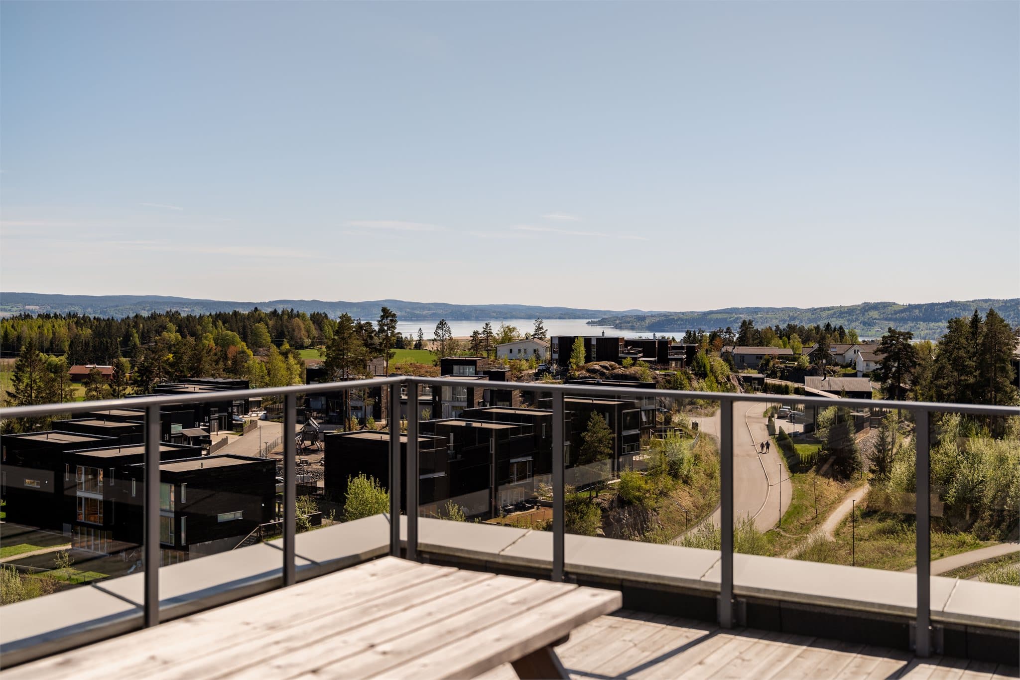 Utsikt fra felles takterrasse.