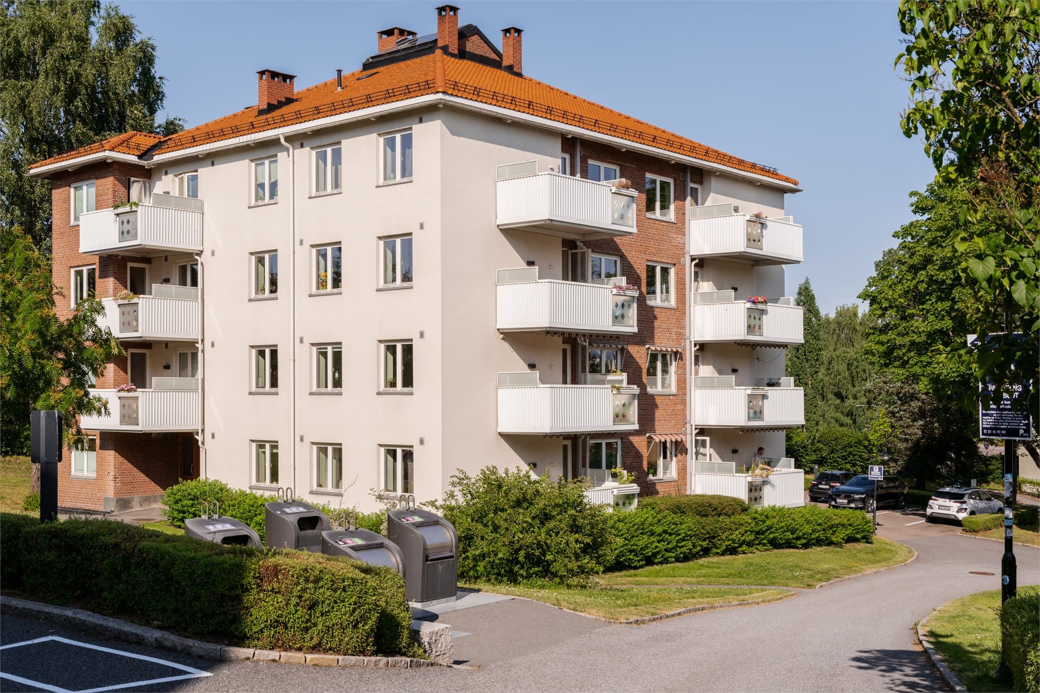 Leiligheten er en del av Borettslaget Keyserløkka Øst – et veletablert og populært OBOS-borettslag med 267 leiligheter.
