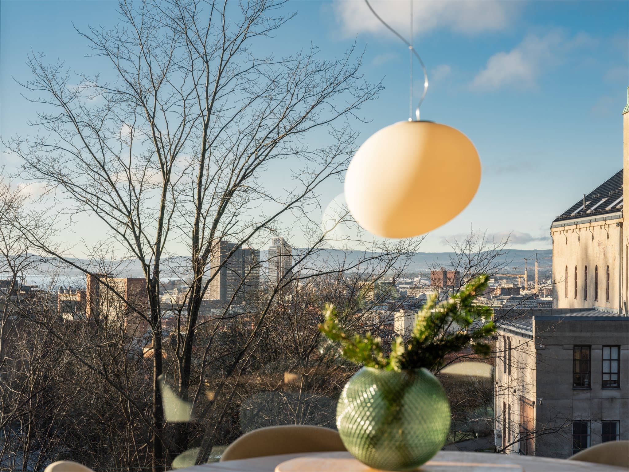 Utsikten forandrer seg med årstidene og er en kvalitet i seg selv.