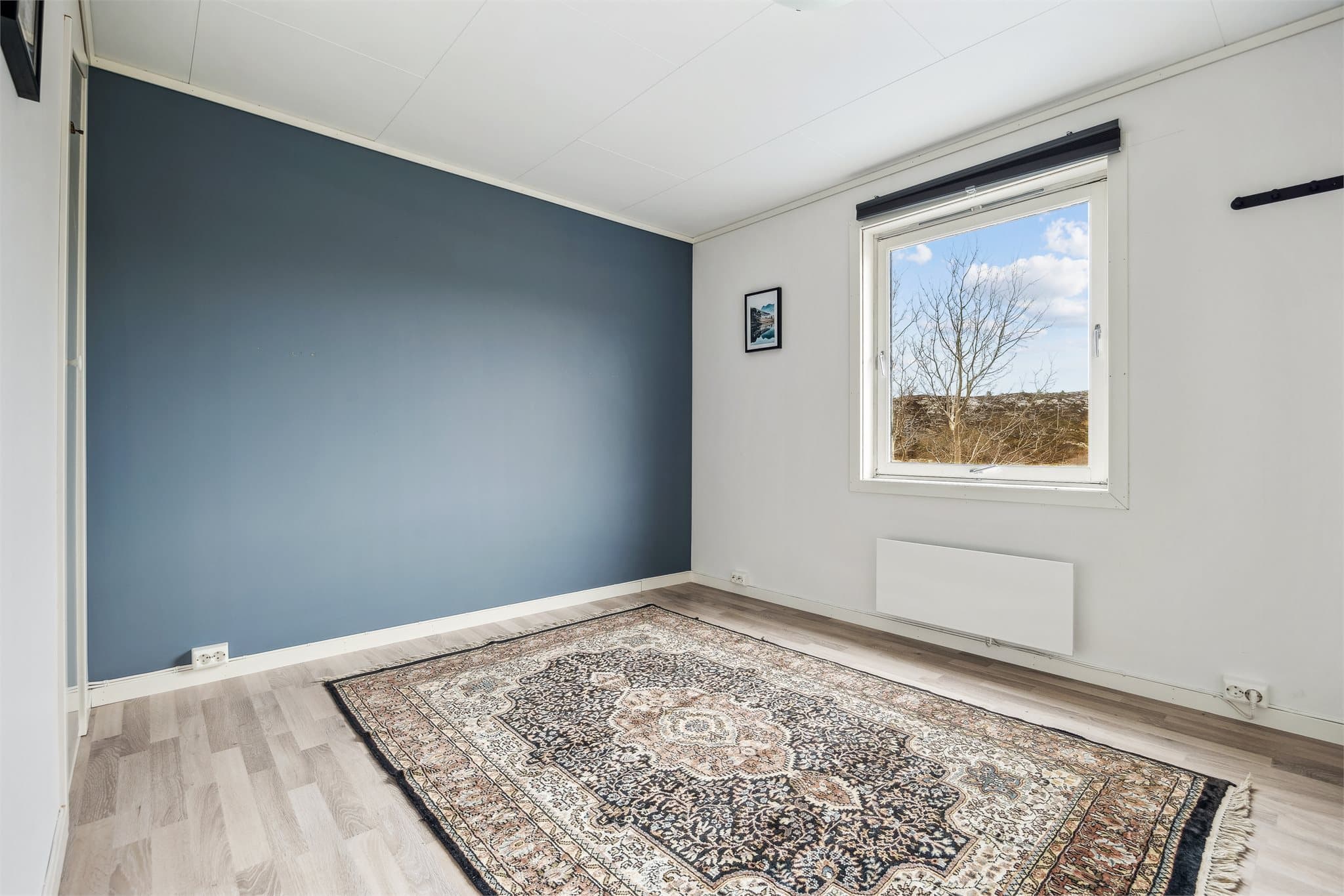 Soverommene er av god størrelse og kan enkelt innredes etter ønske og behov.