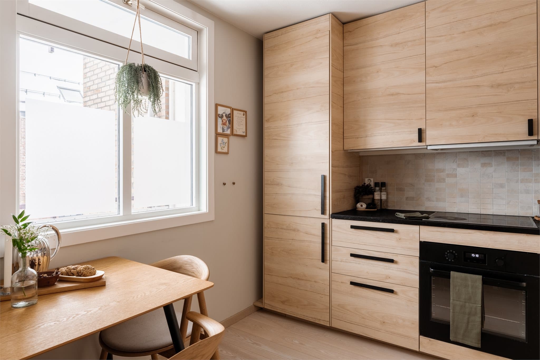 Kjøkkenet ligger separat fra resten av boligen.