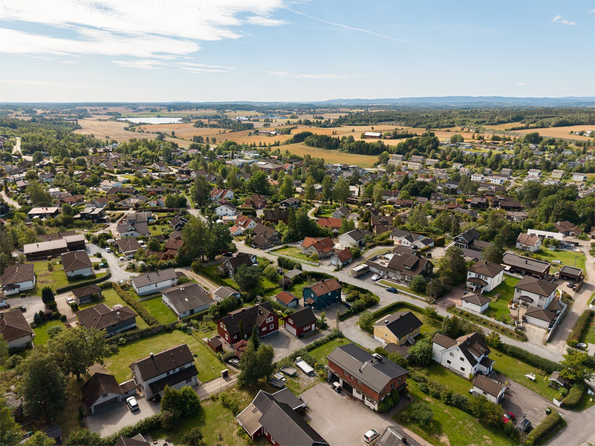 Beliggenheten er sentral, populær og meget barnevennlig. Velkommen til visning!