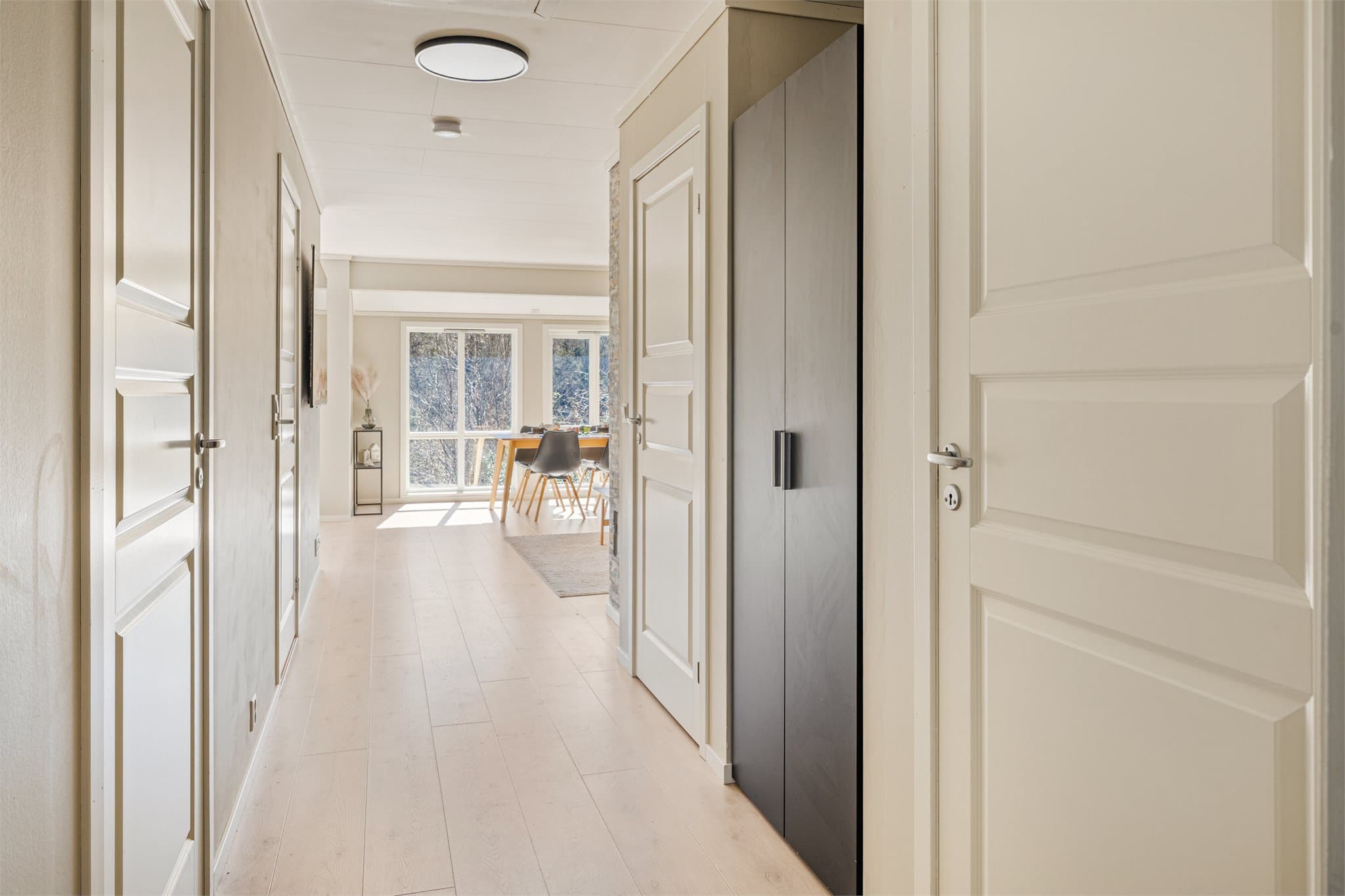 - Leiligheten har totalt 2 soverom -