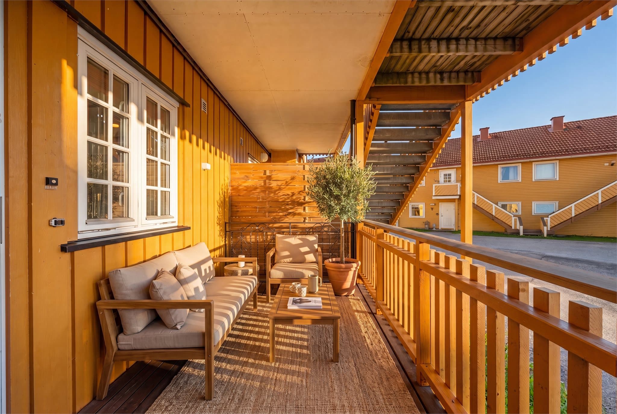 Velkommen til Smedstuvegen 32A! Foto: Thor Øyvind Borgersen. Bildet er digitalt innredet, avvik kan forekomme.