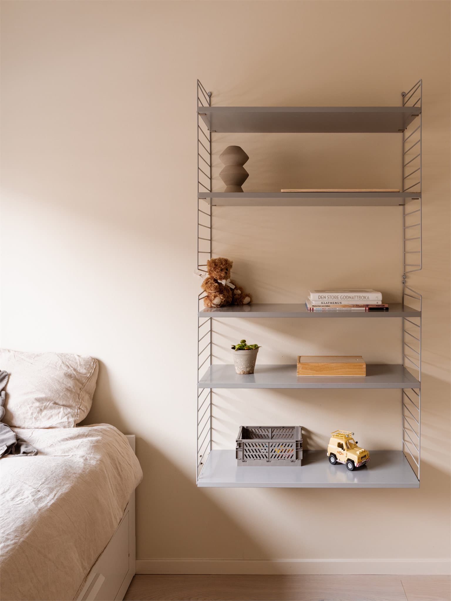 Detaljer fra soverommet.