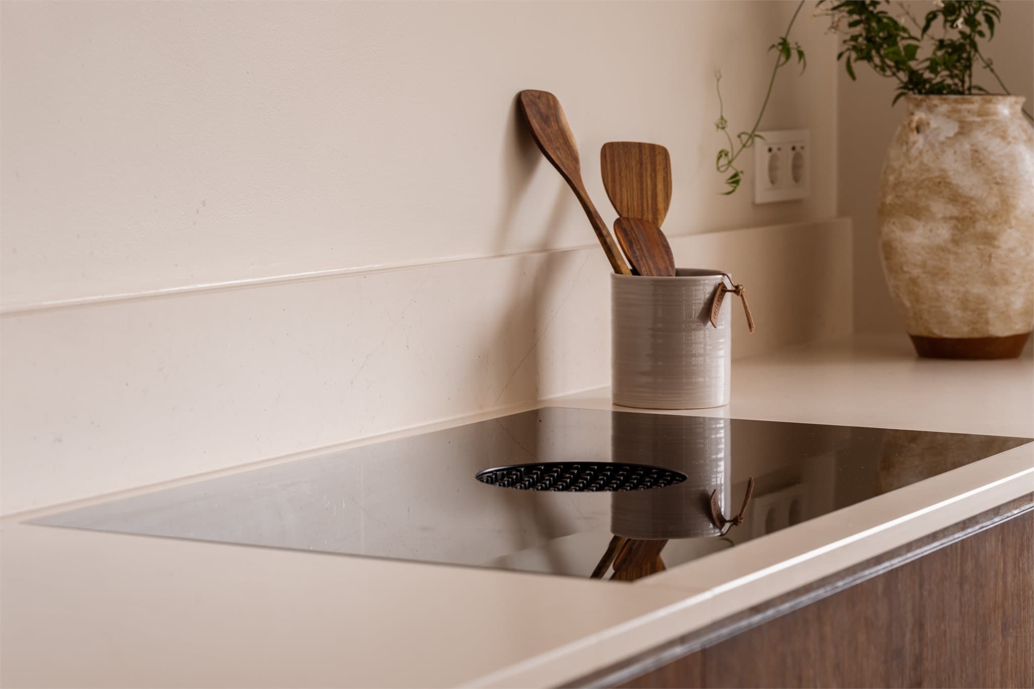 Integrert BORA Pure platetopp.