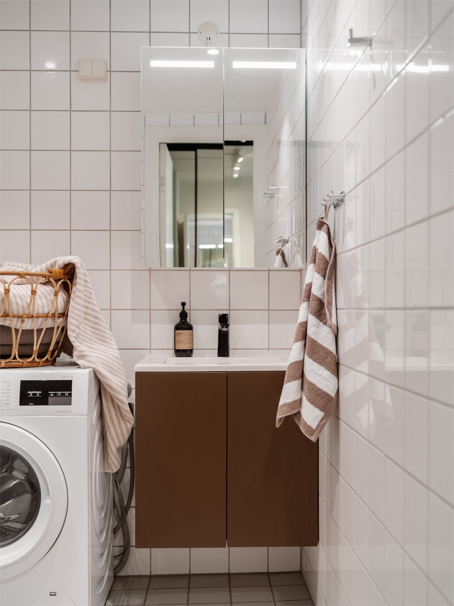 Bad nr. 2! Et lyst og innbydende bad med varme i gulvet.