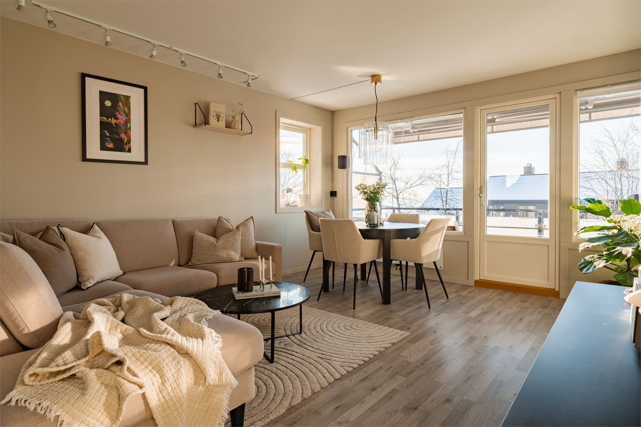 Velkommen til Grefsenkollveien 7B! Presentert av Christoffer Vindum v/Emera eiendomsmegling