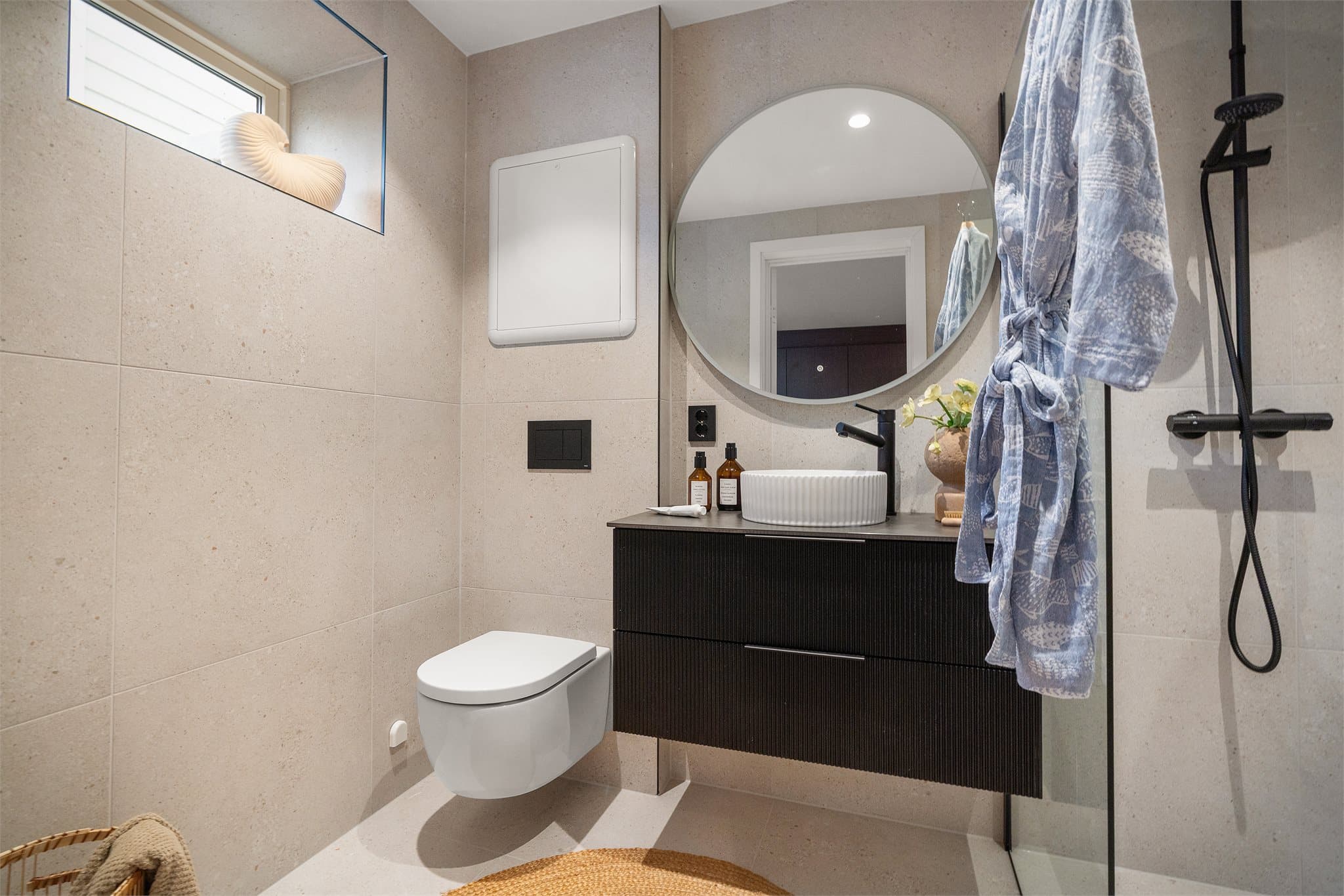 - Badet måler 3,8m² -