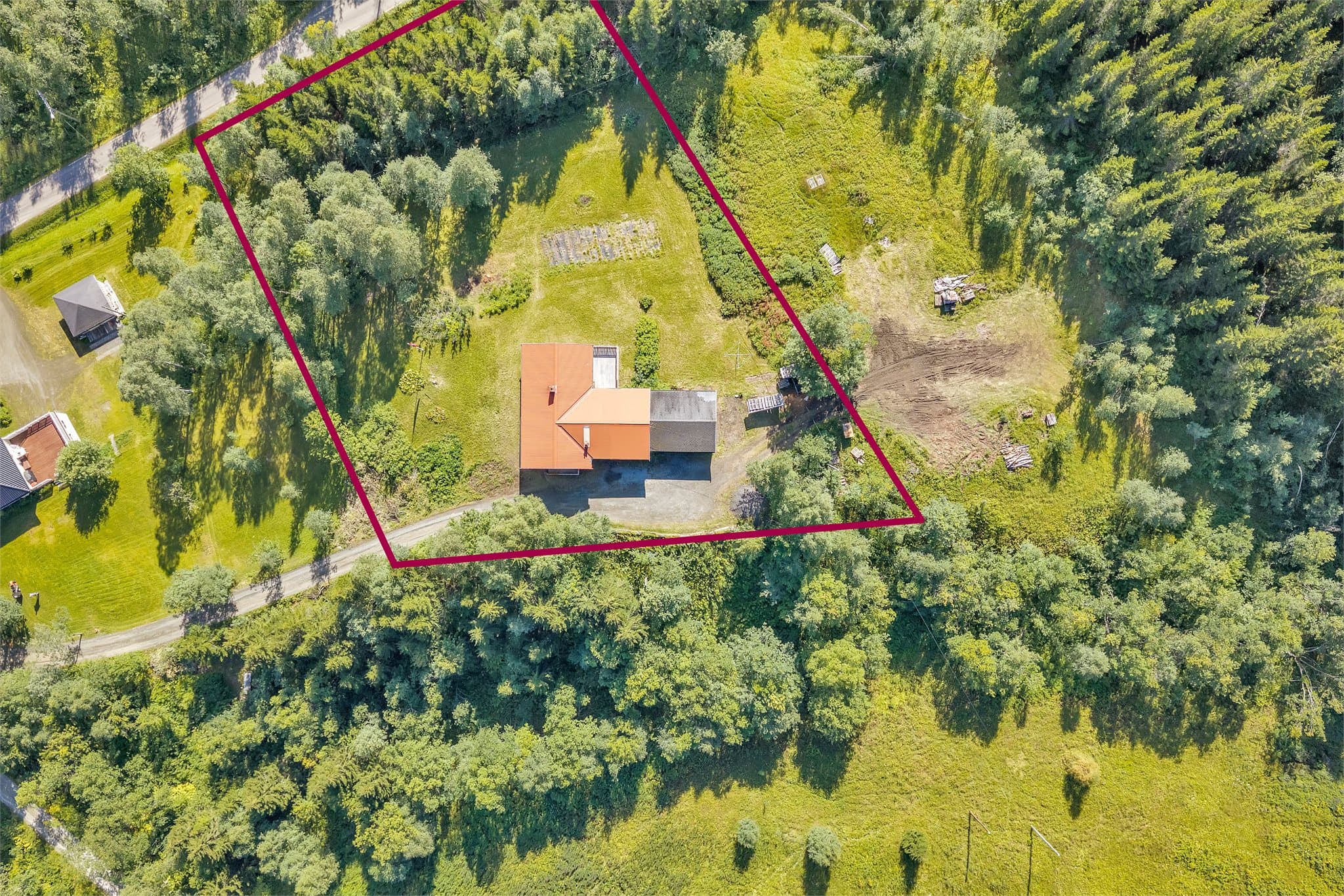 Stor tomt på 3800 m2