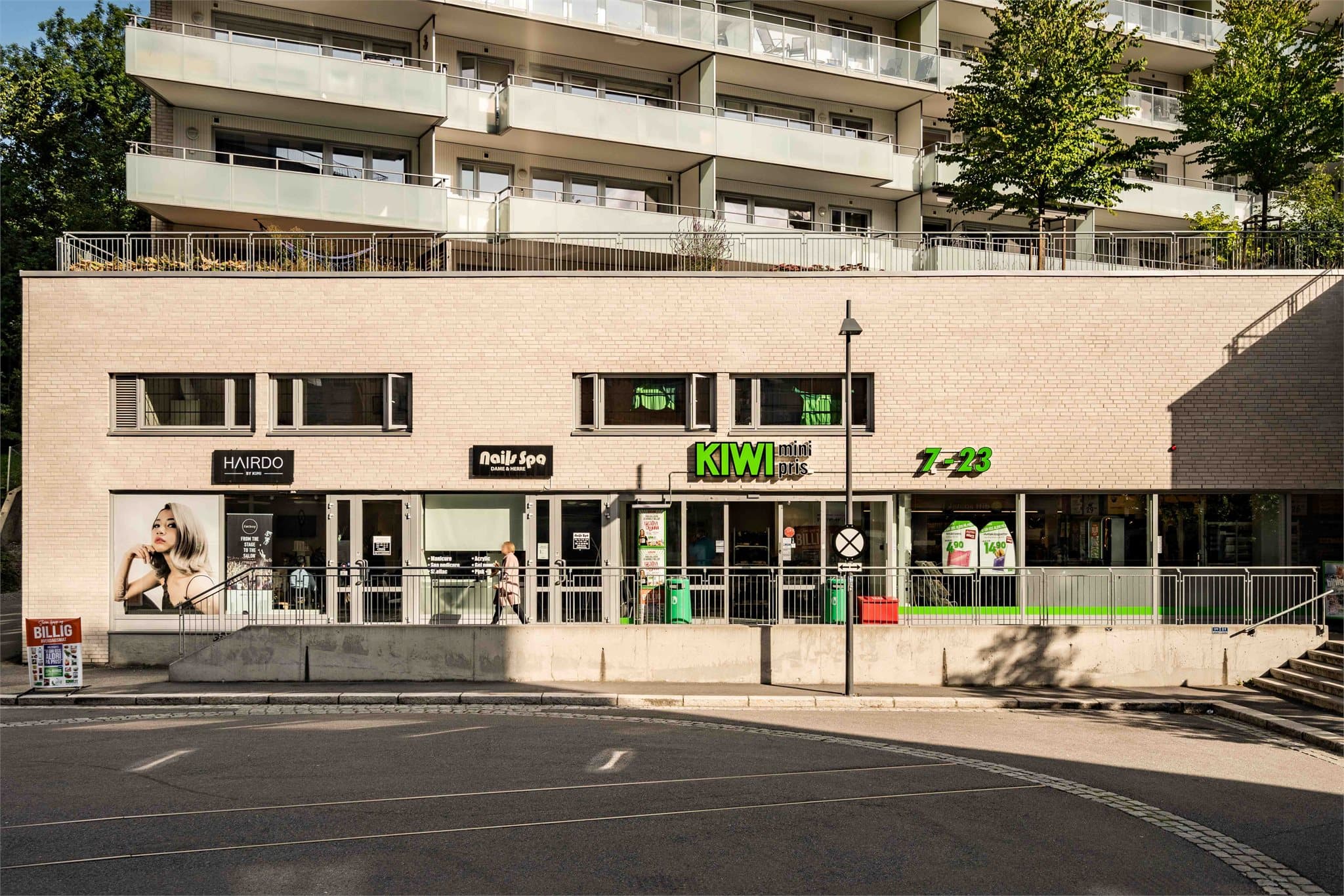 Dagligvarehandelen er enkel med KIWI rett utenfor.