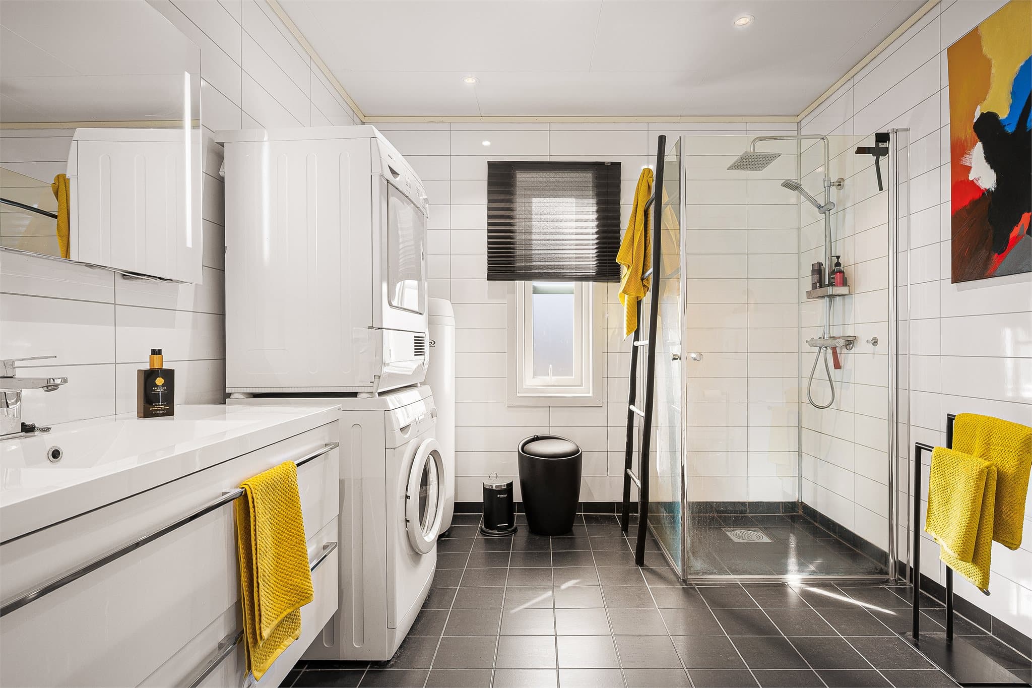 - Flott bad som måler hele 7,8 m² -