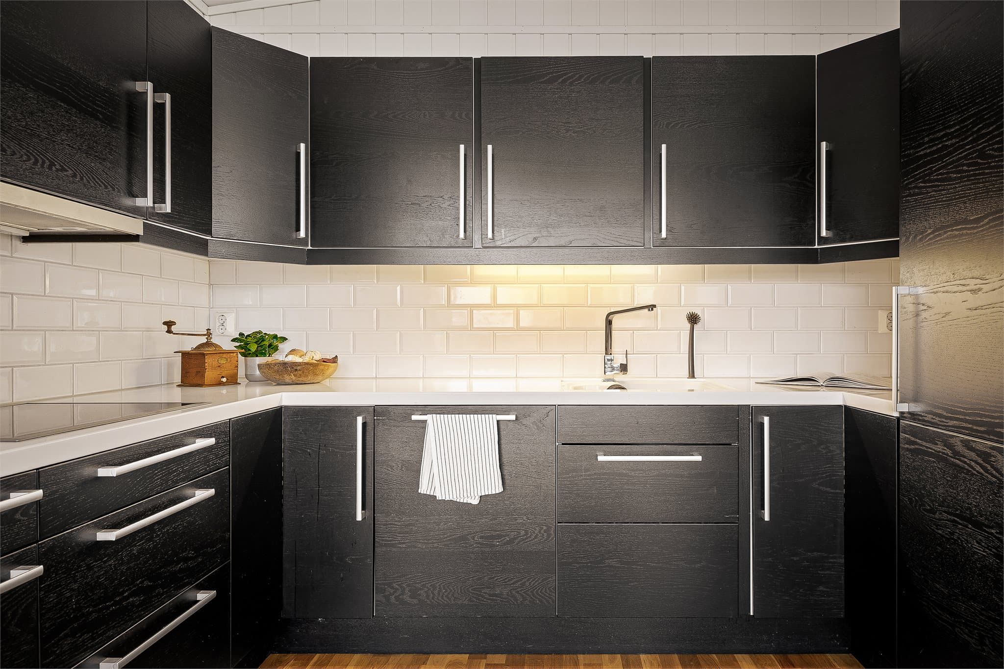 - Det er montert komfyrvakt og Aquastop på kjøkkenet -