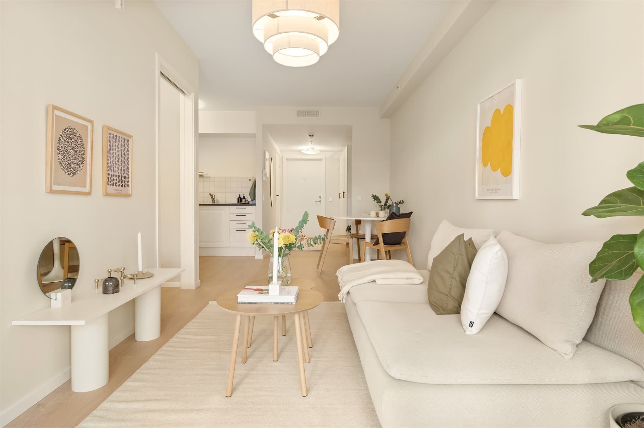 - Den åpne stue og kjøkkenløsningen måler 21,2 m² -