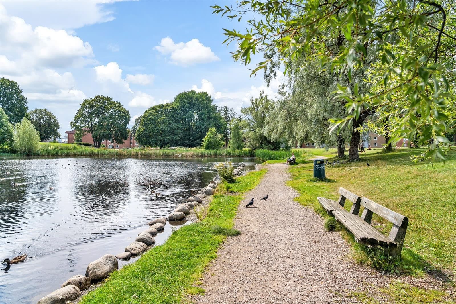 Parkområdene på Hovin er et flott sted å legge spaserturen både sommer og vinter.