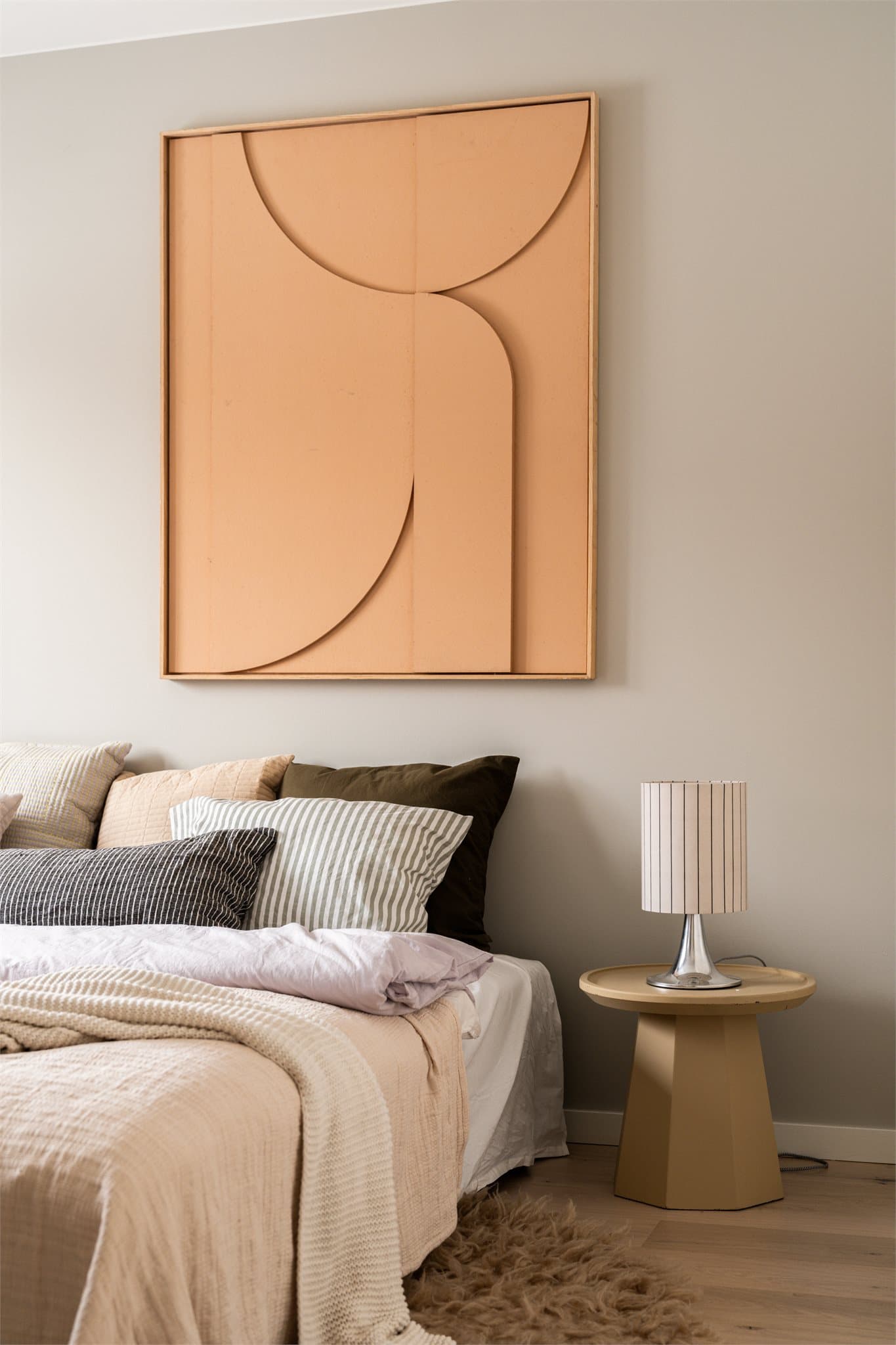 På hovedsoverommet er det gått for den lune farge "washed linen"