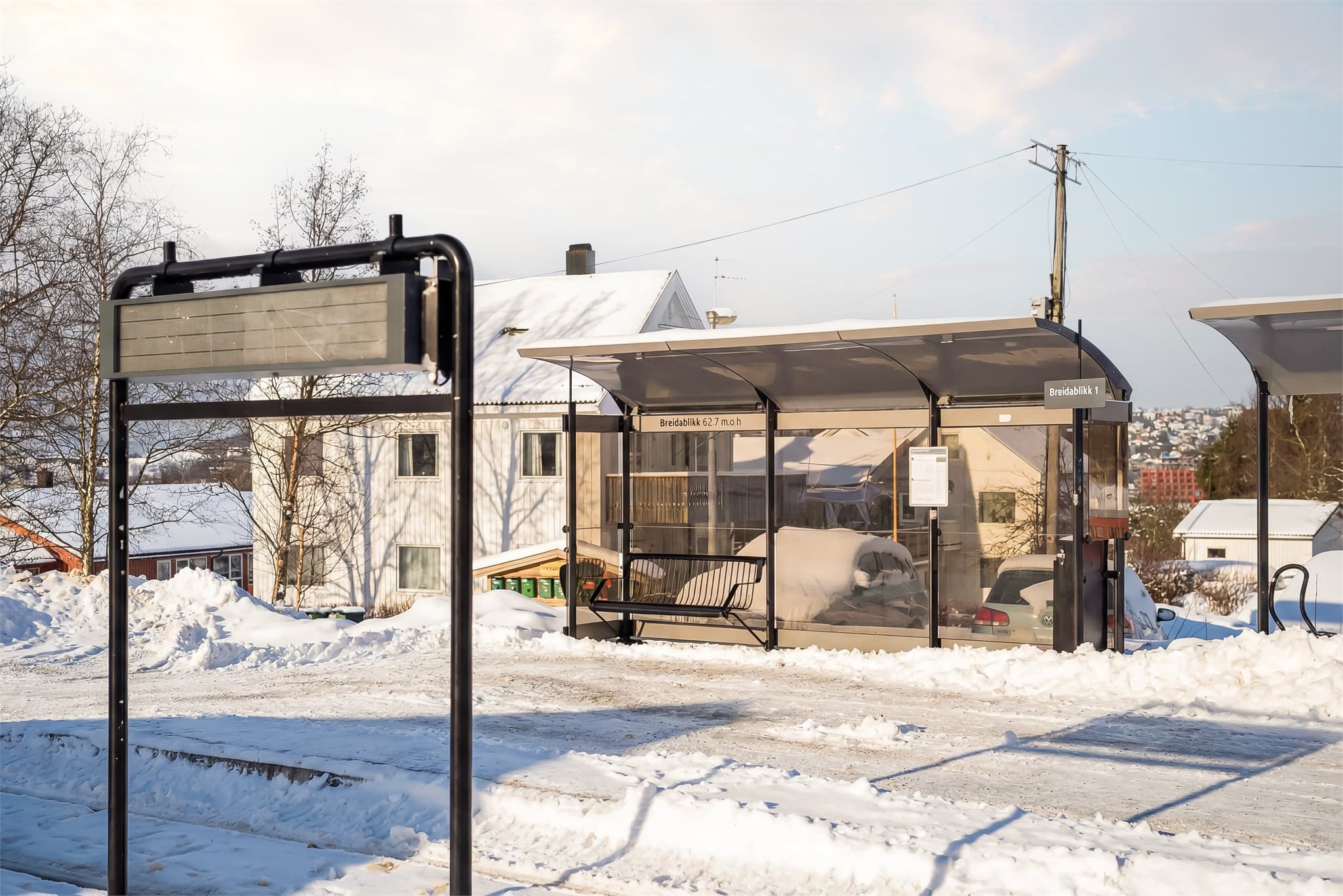 Her bor man sentralt med umiddelbar nærhet til kollektivforbindelser. Fra leiligheten er det kort vei til St.Olavs og NTNU Gløshaugen.