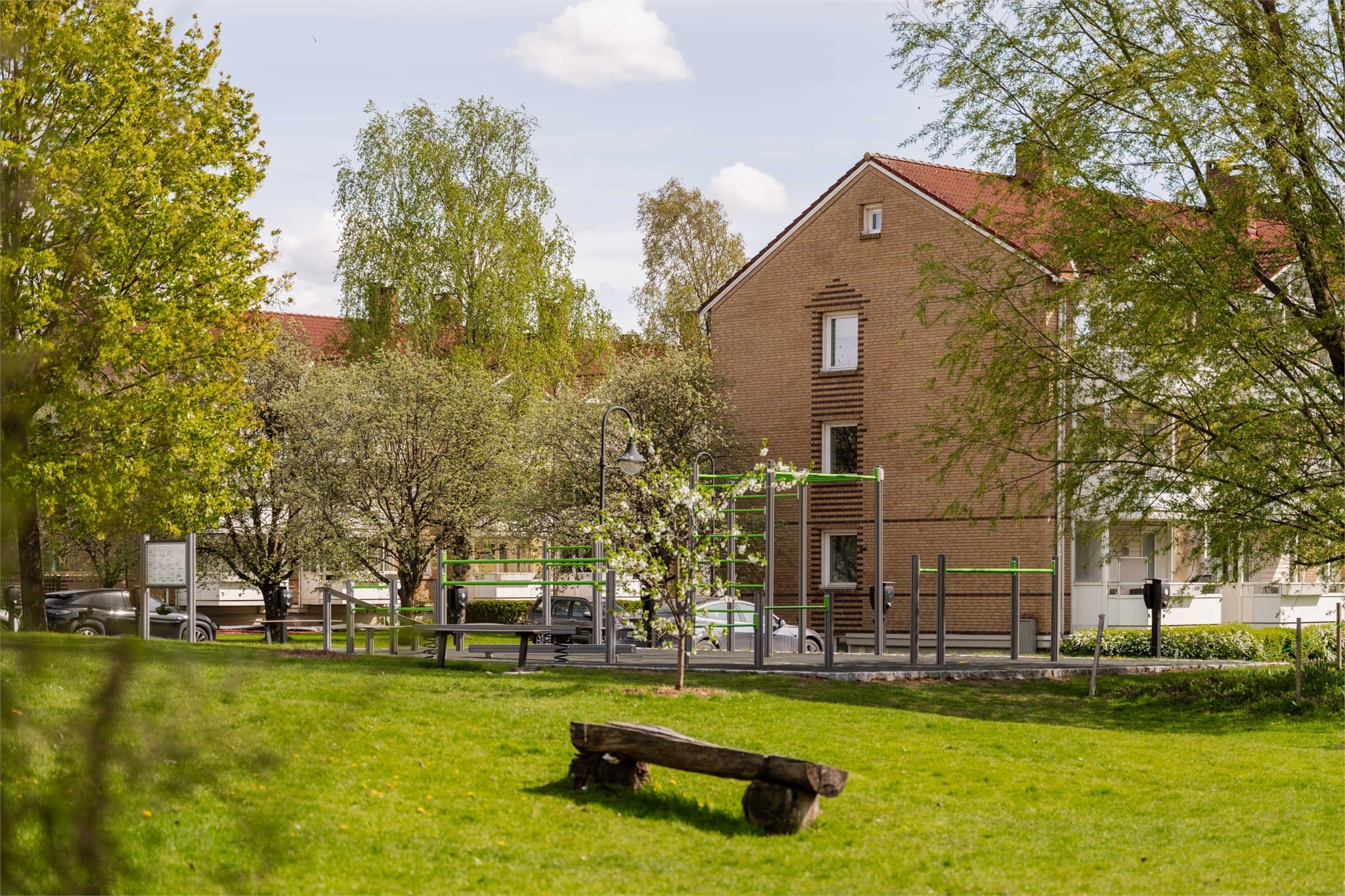 Borettslaget har egen trimpark for beboerne.