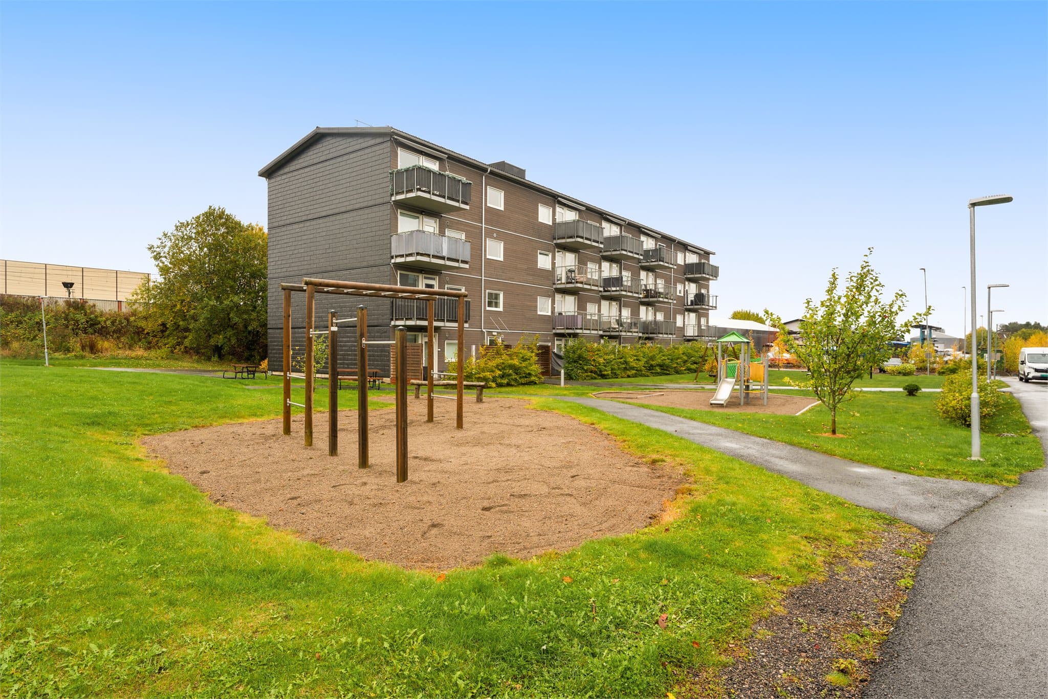 Sameiet har pent opparbeidet fellesområde.