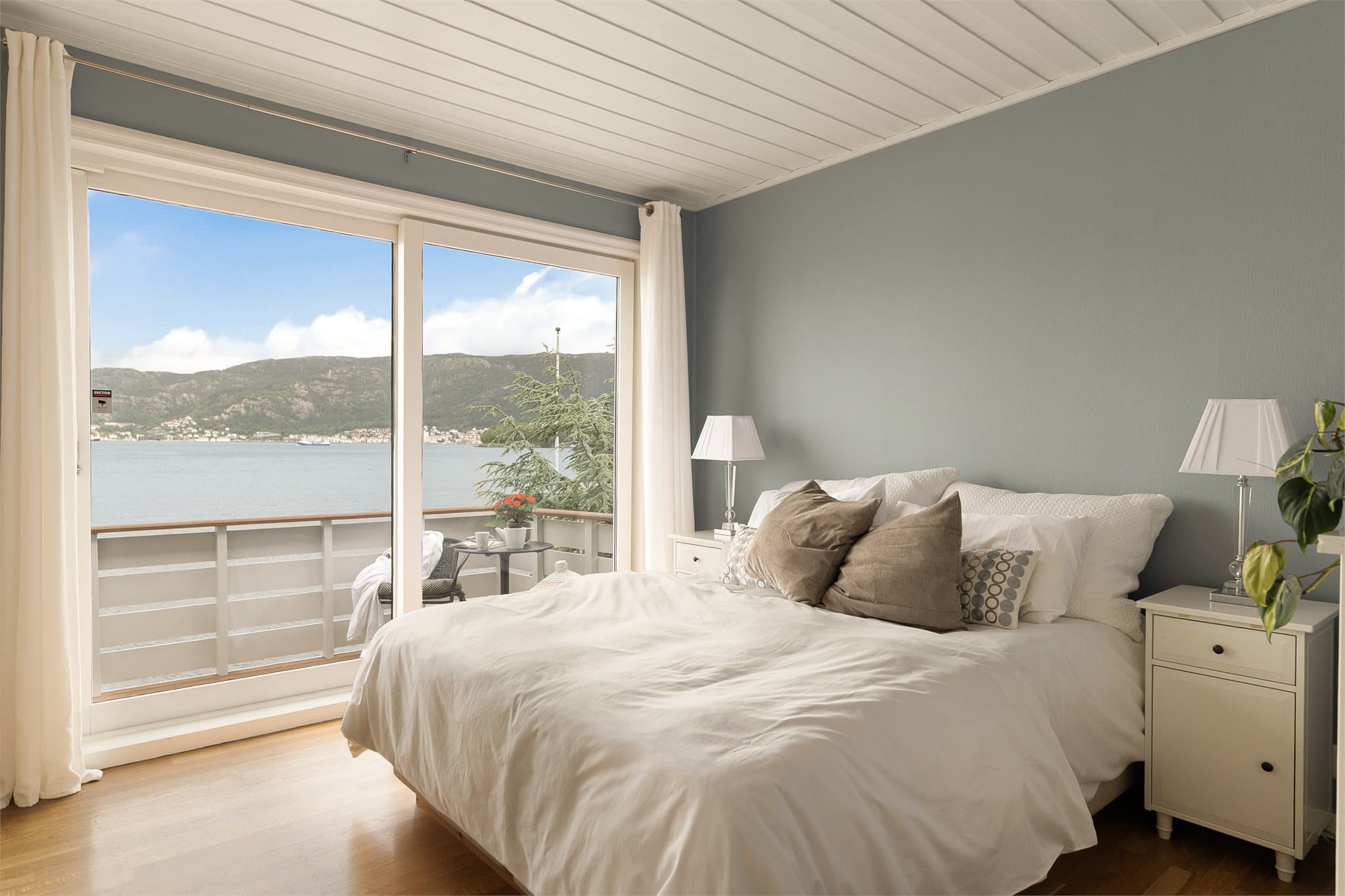 - Romslig hovedsoverom på 11,9 m² -