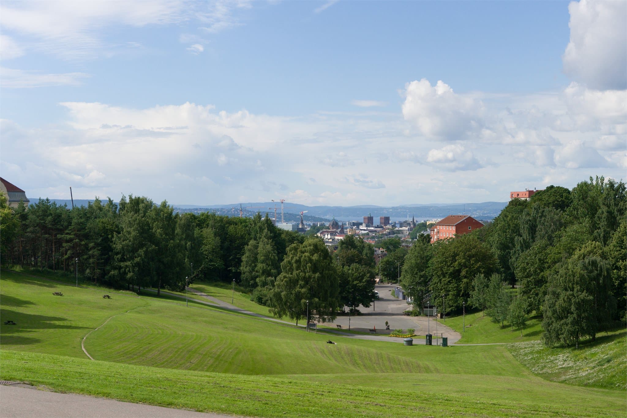 Kort vei til store grøntområder som Torshovdalen, Torshovparken og turstiene langs Akerselva.