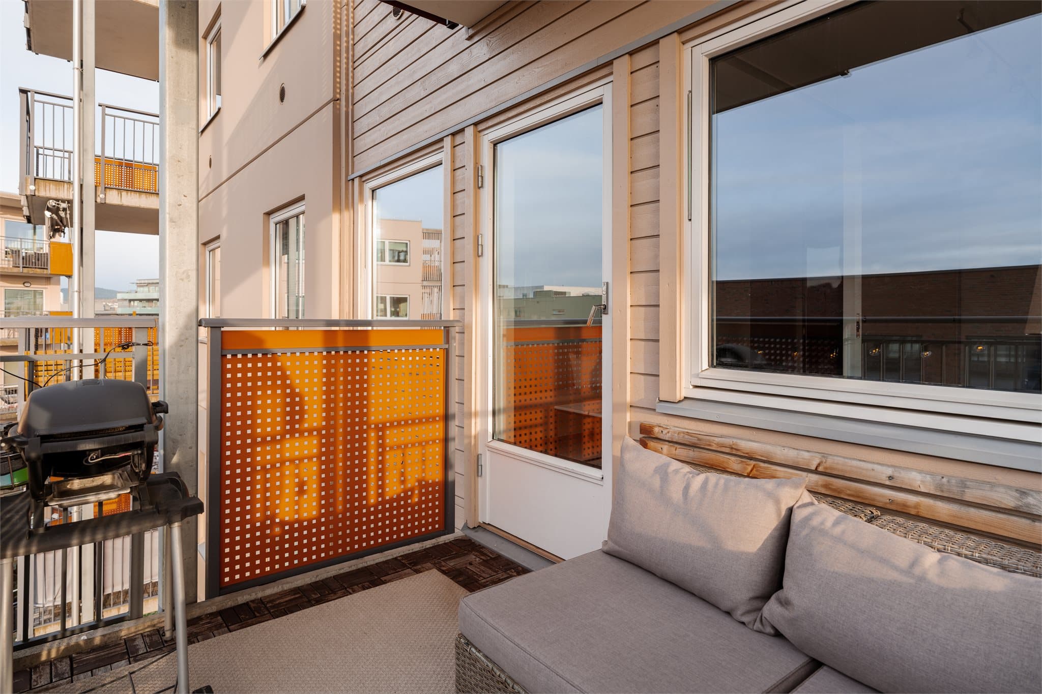 Gled deg til å invitere vennegjengen hjem i ny leilighet!