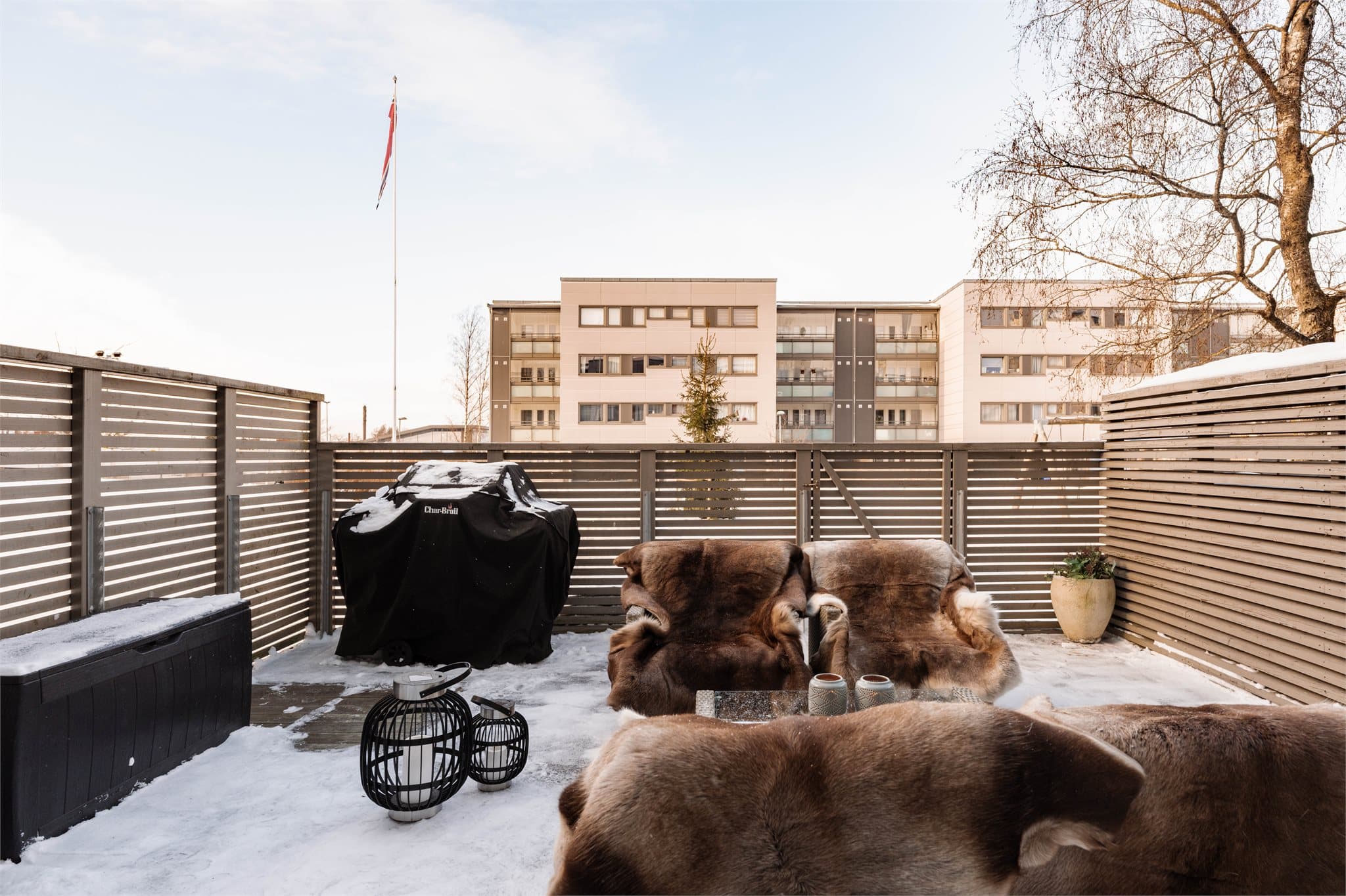 Den private hagedelen gir en sjelden mulighet for leiligheter på denne størrelsen.