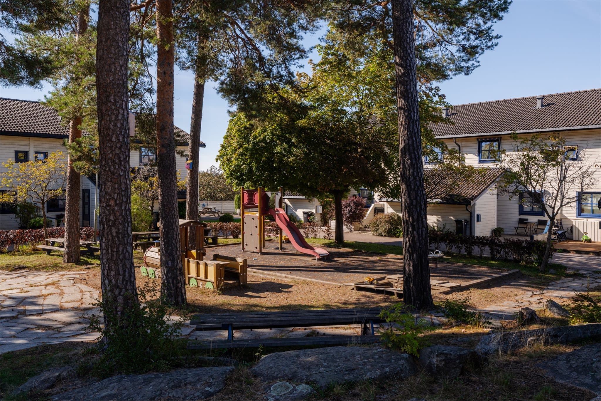 Lekeplass for de minste barna i nabolaget.