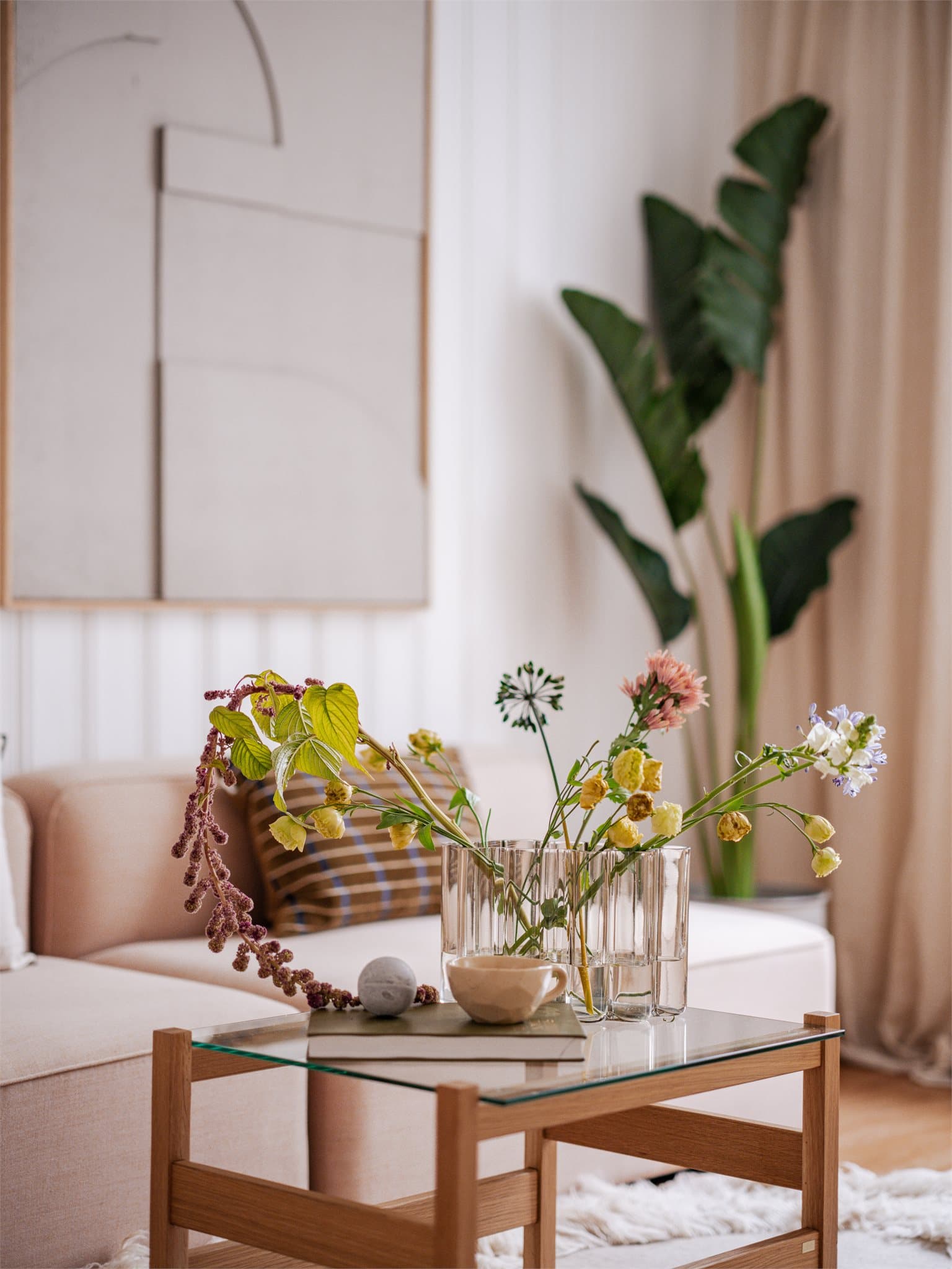 Varmtvann er inkludert i felleskostnader.