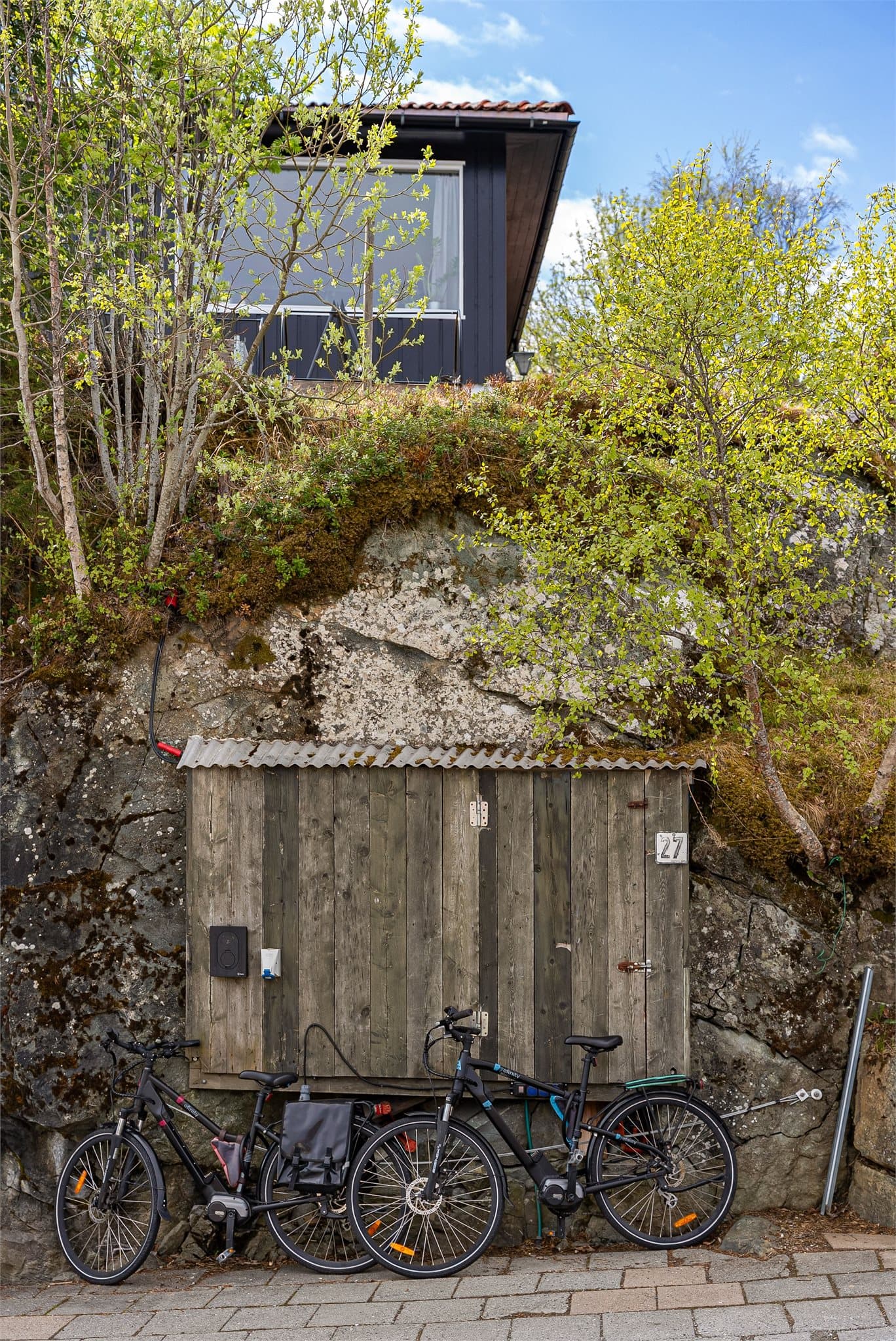 Det ble montert Zaptec lader i 2024
.