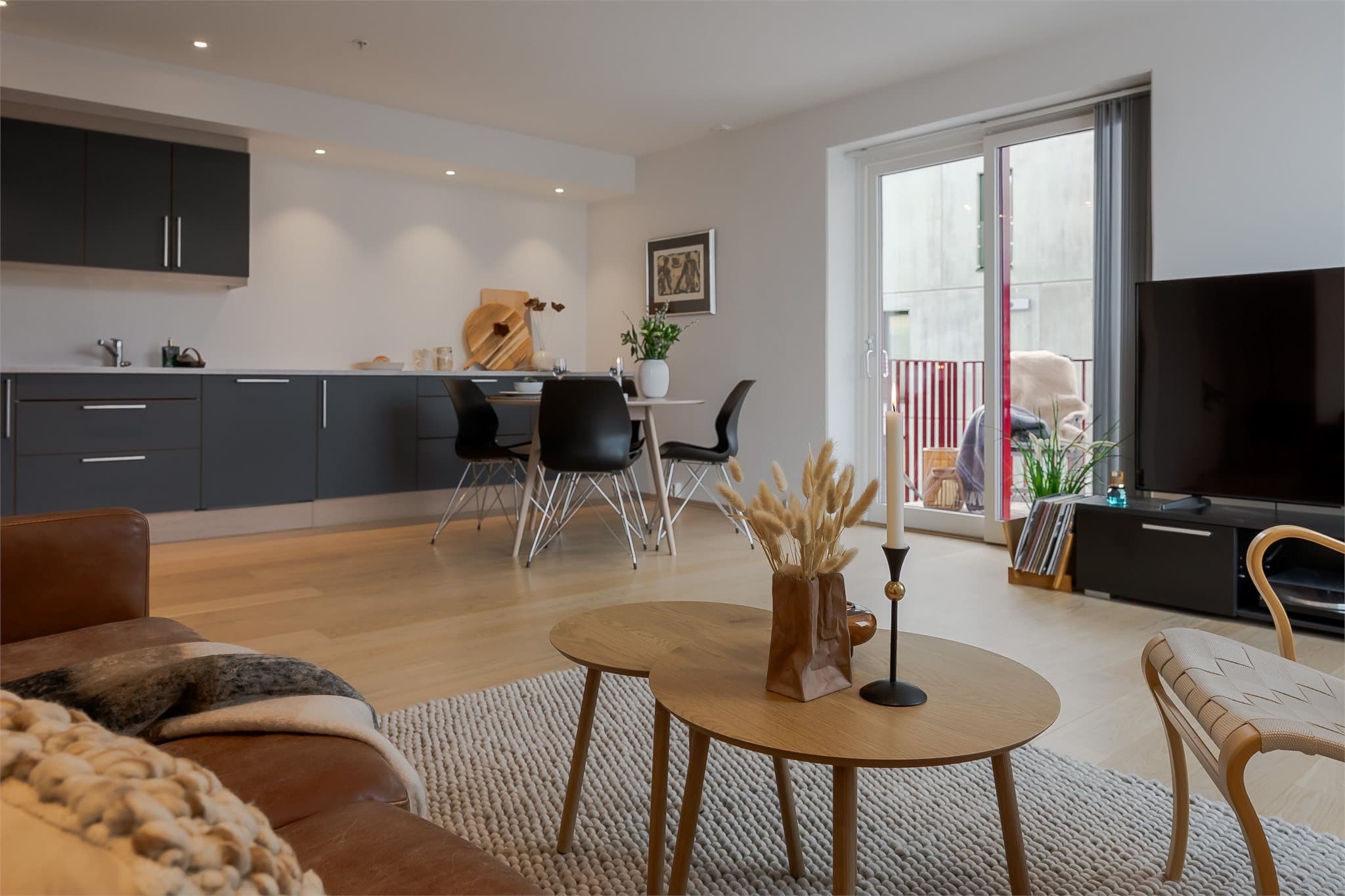 En moderne 3-roms selveierleilighet med attraktiv og sentral beliggenhet.