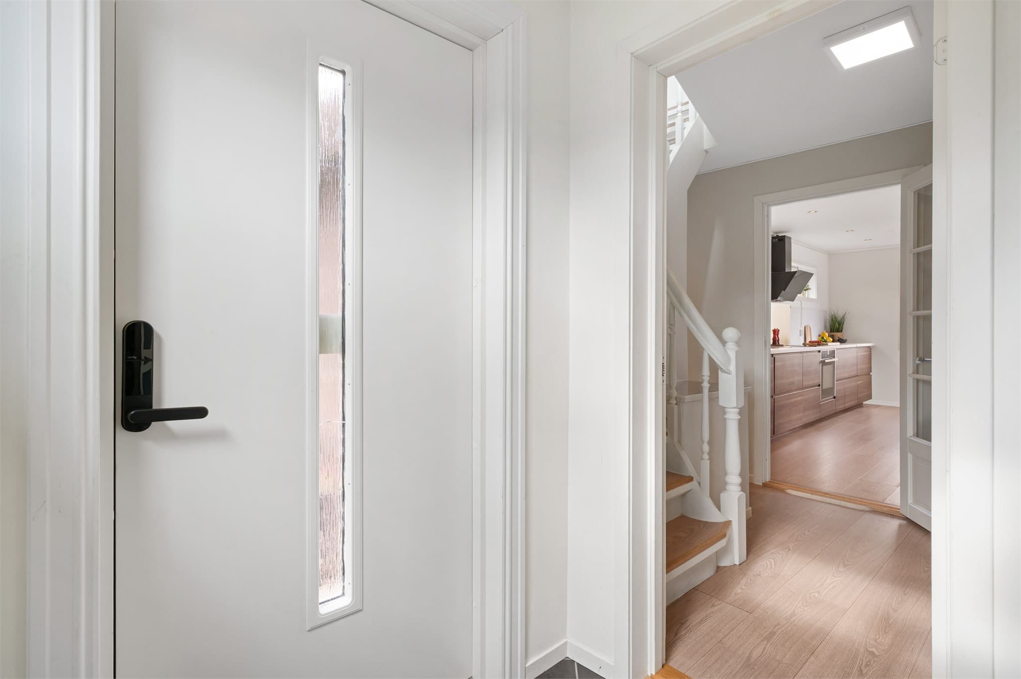 - Entréen måler 2,9m² -