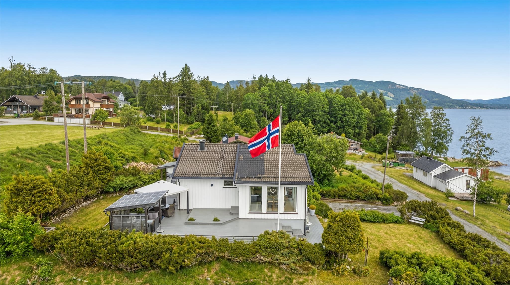 Digitalt vår til sommer bilde - avvik kan forekomme