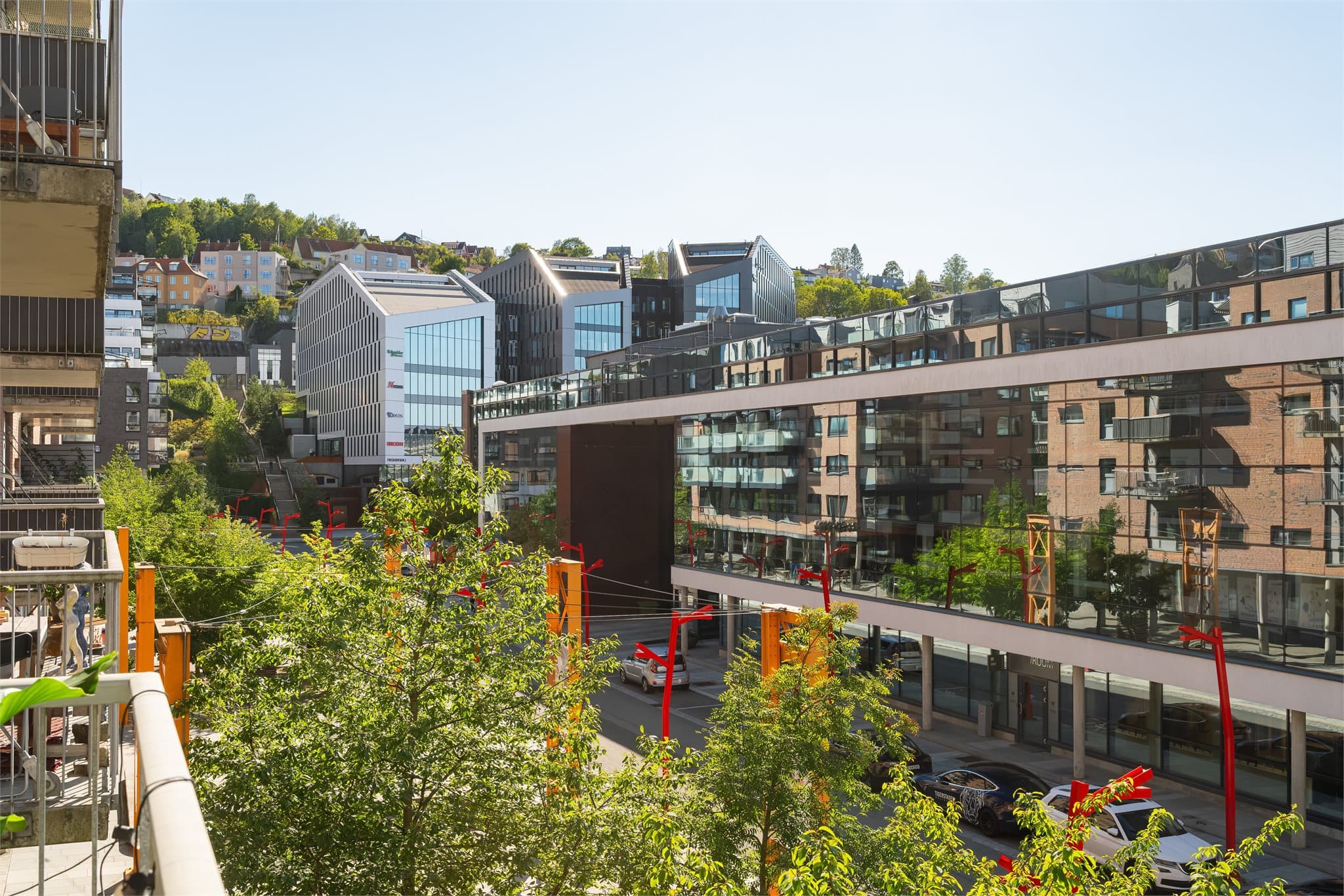 Perfekt for å nyte sommeren sammen med venner, med vakkert utsyn.