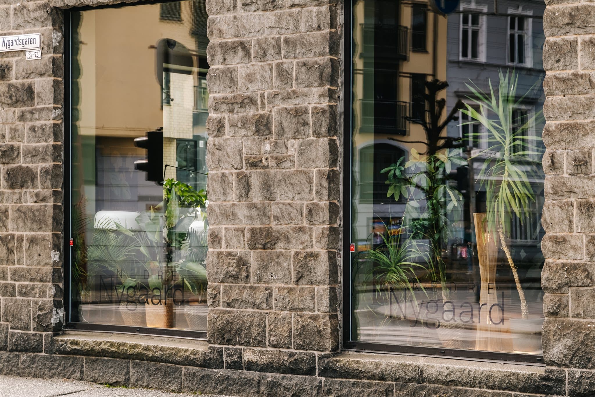 Ta deg en sosial kveld på Nedre Nygaard med noe godt i glasset og noe fingermat