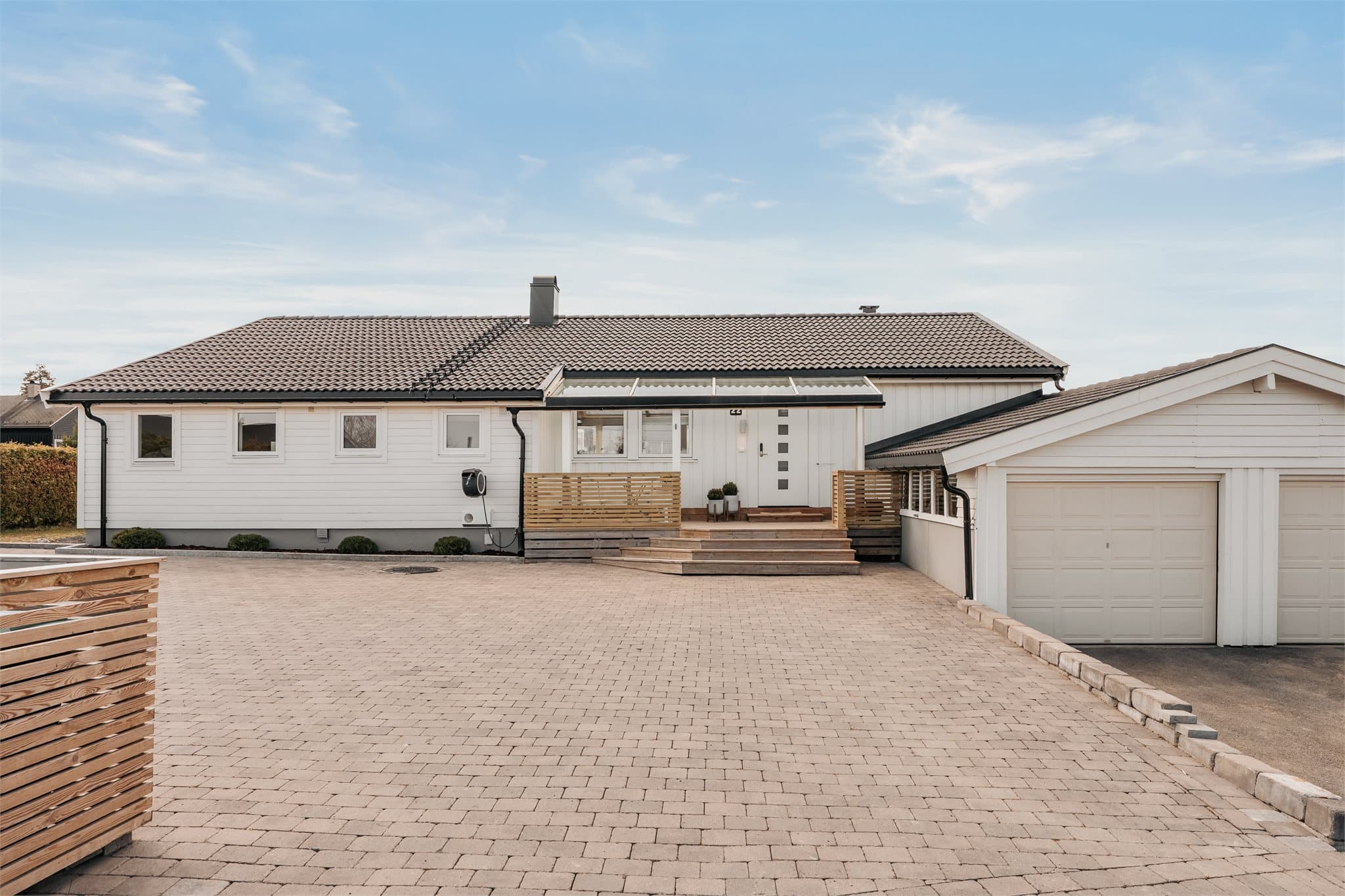 Emera Eiendomsmegling har gleden av å presentere Vinkelveien 22!