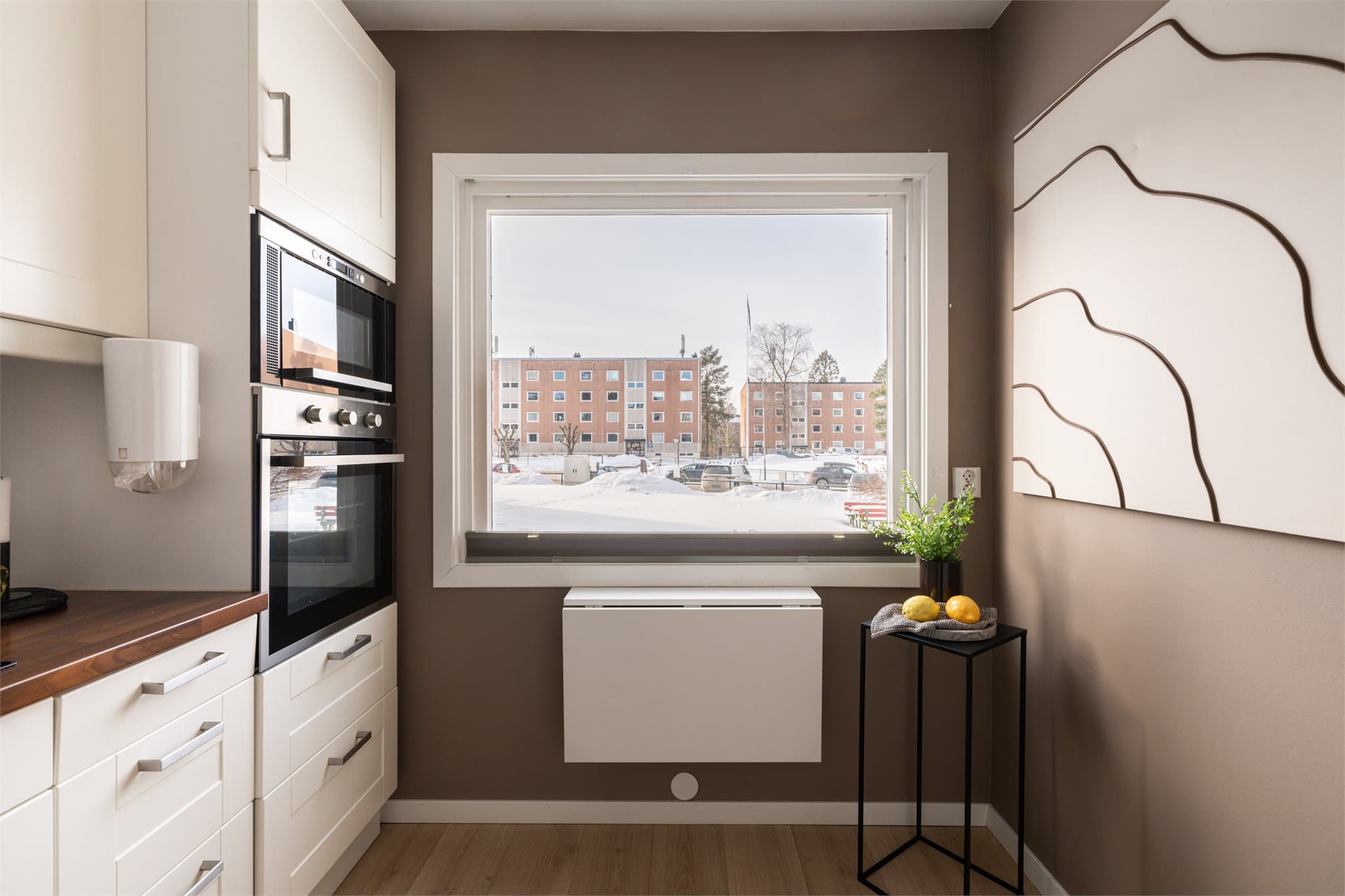 En smart, vegghengt spiseplass gir fleksibilitet i hverdagen.