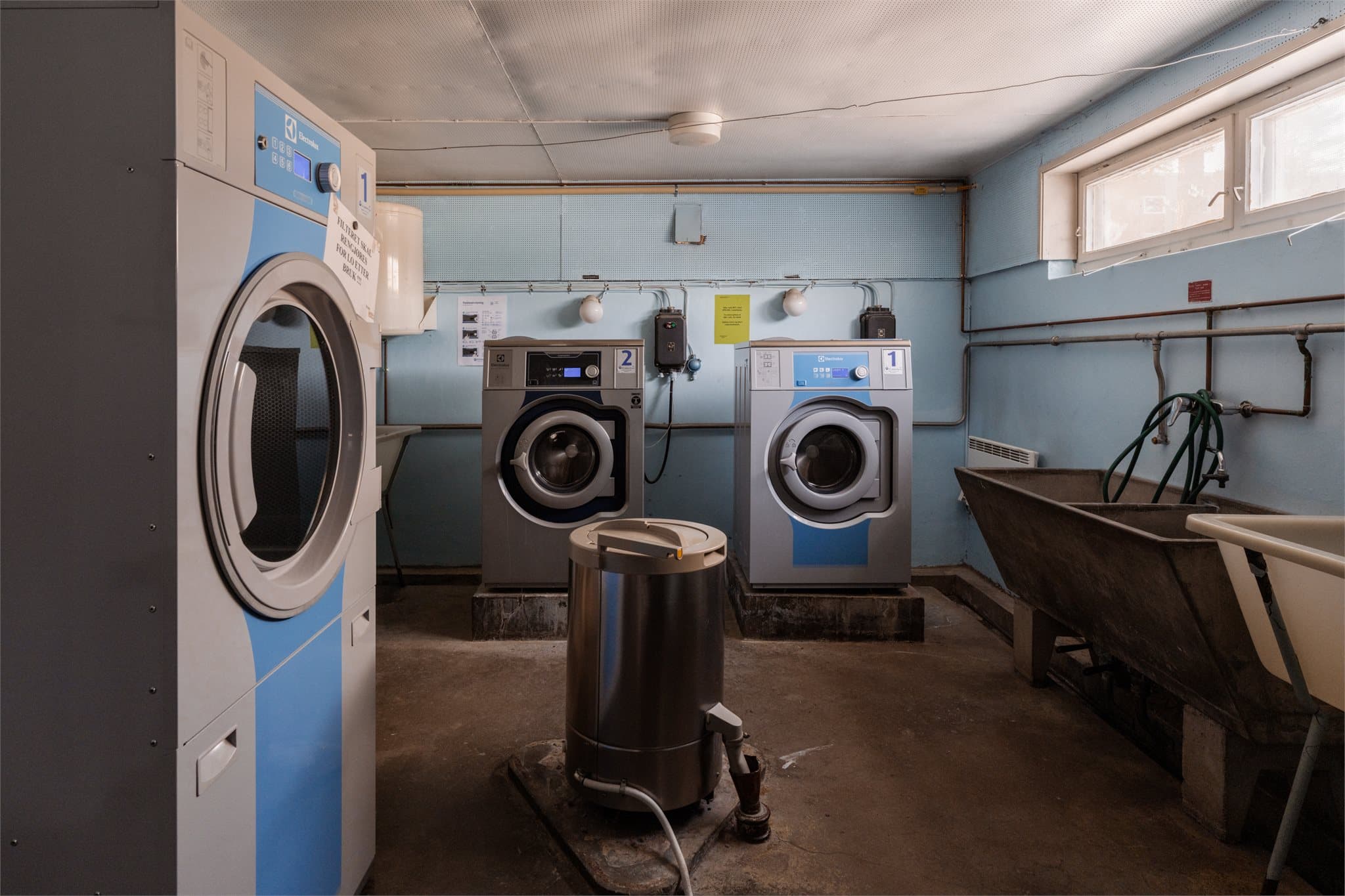 Fellesvaskeri er tilgjengelig for beboerne.