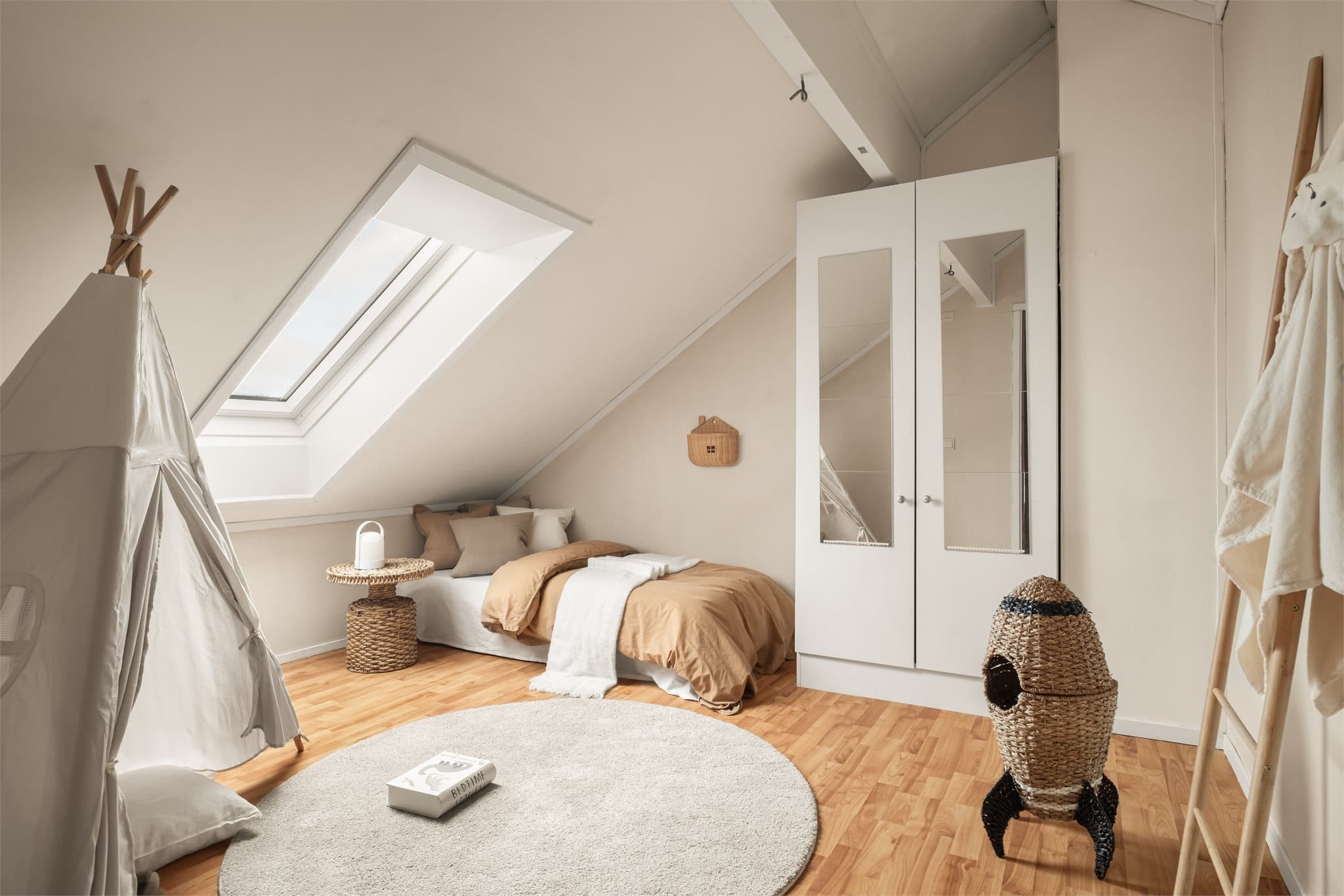 - Det siste soverommet måler 8,7m² -