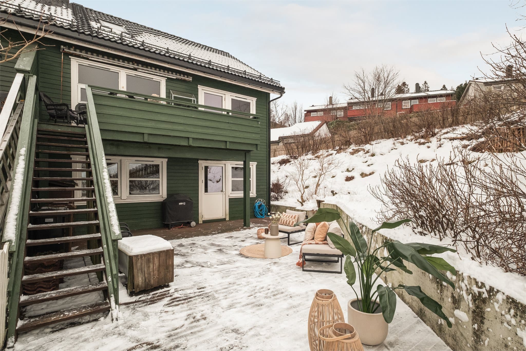 - Boligen har nytt tak fra 2026, arbeid utført av Tak & Pris -