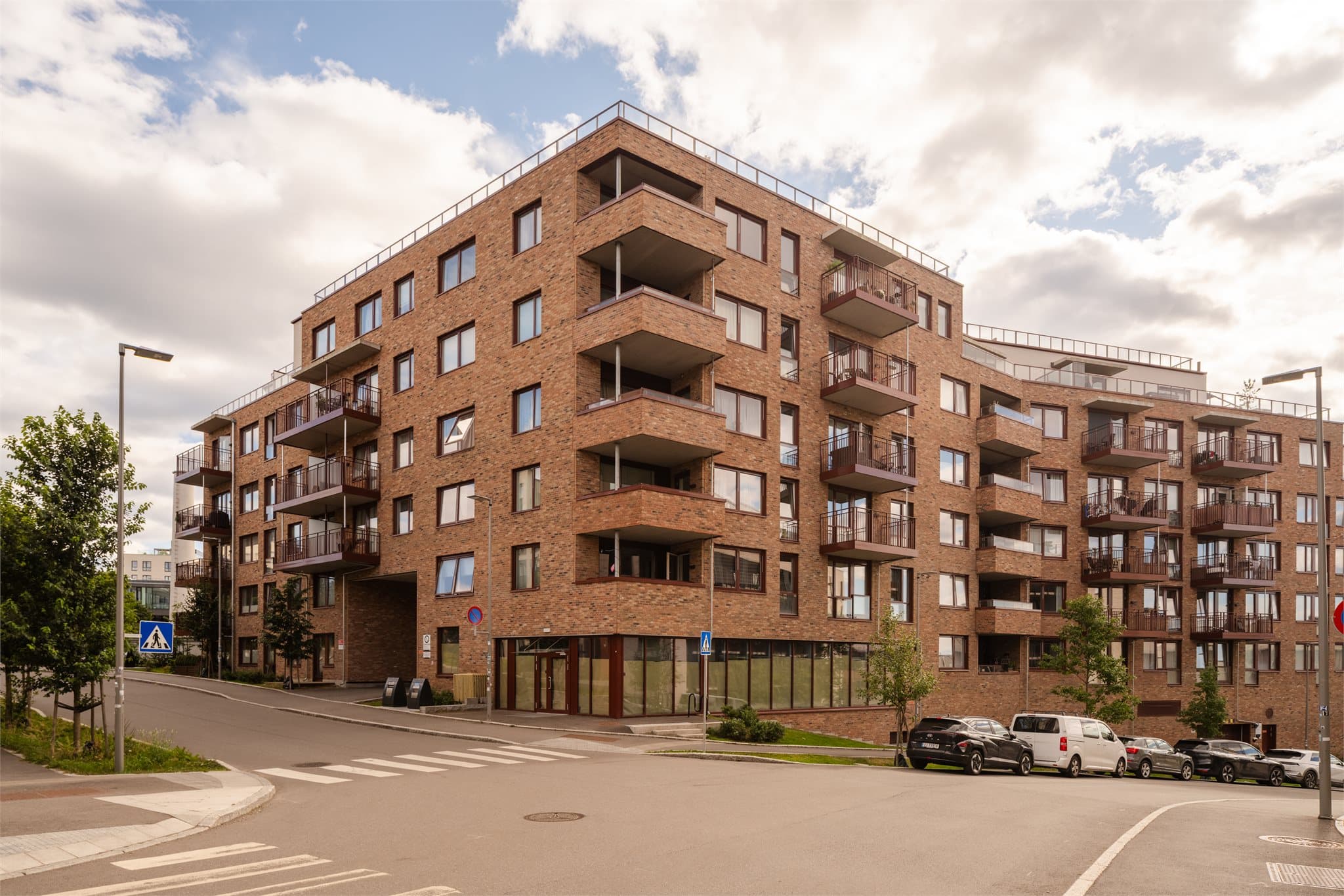 Fasade på sommerstid.