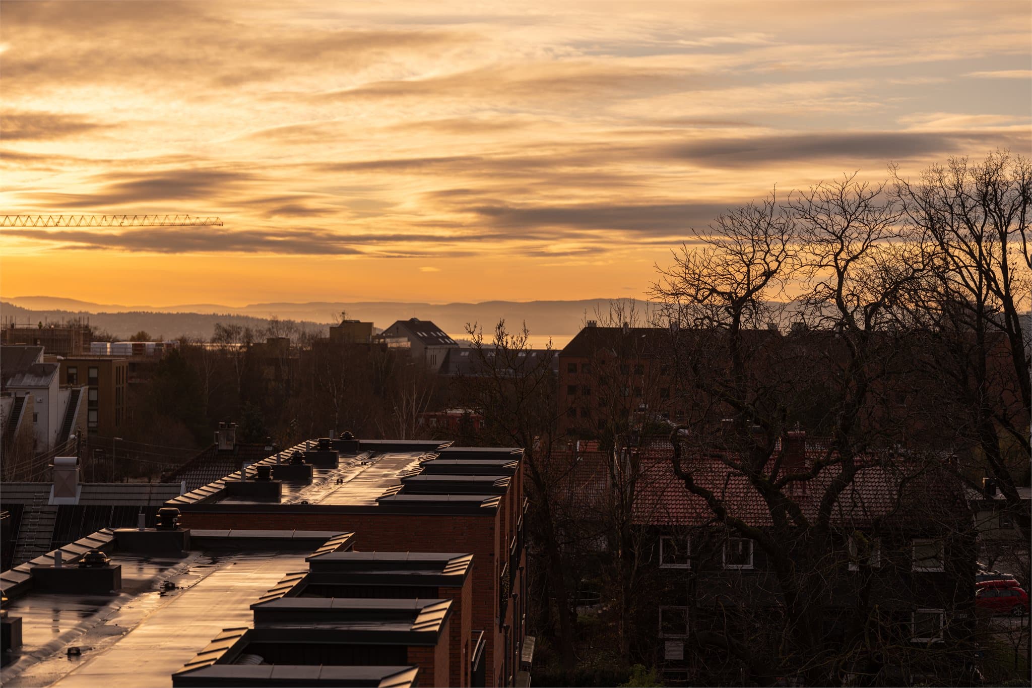 Her har du sol fra morgen til kveld, og kveldene byr ofte på spektakulære solnedganger.