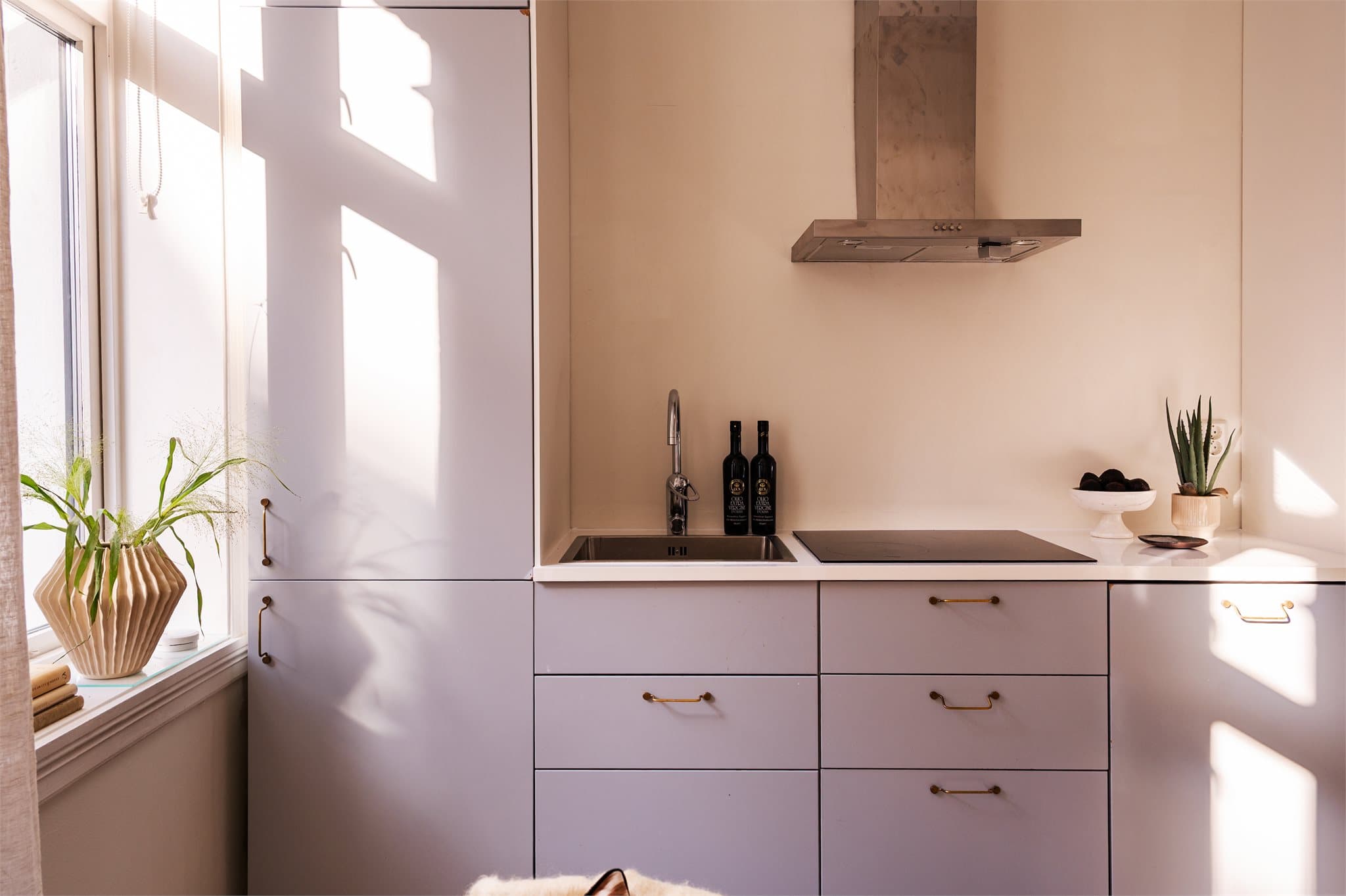 Det er installert waterguard og komfyrvakt.