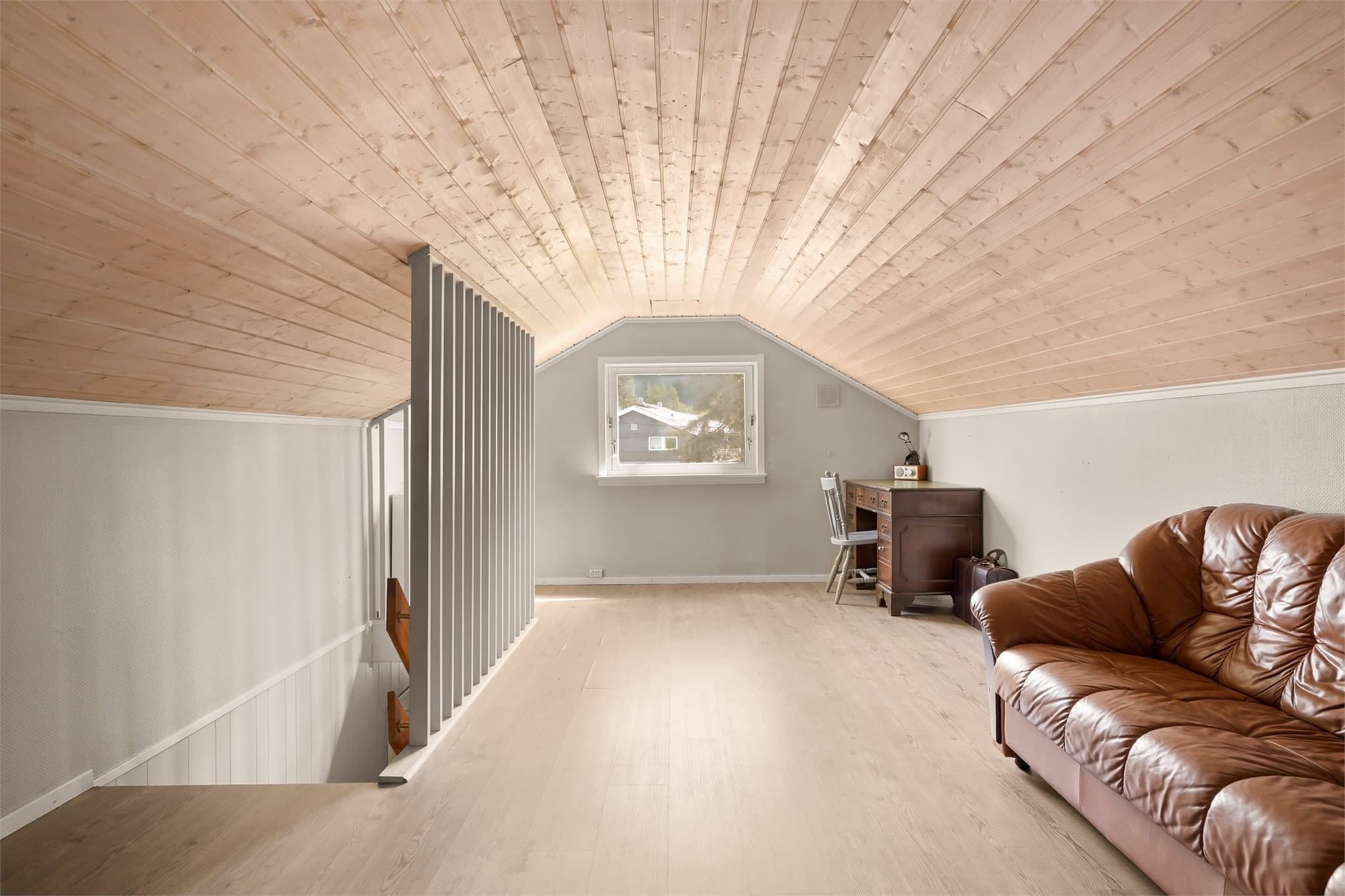 Loftet er målt til 23 m².