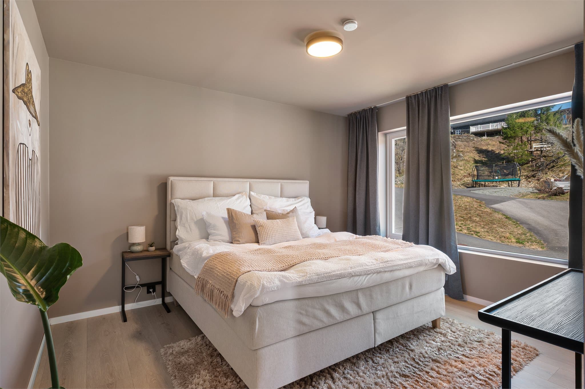 - Her har man god plass til dobbelseng -